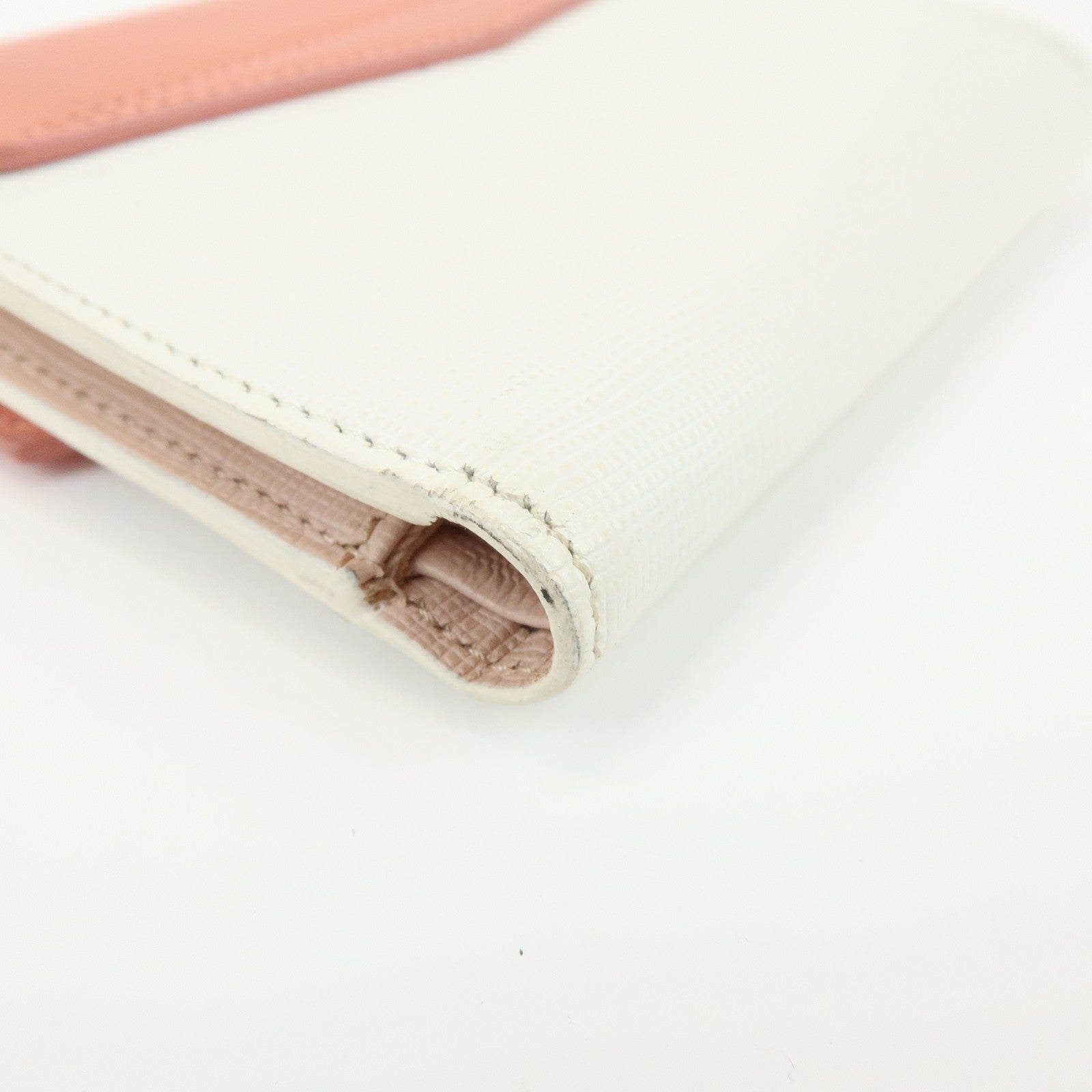 FENDI Leather Bicolor Bi-fold Compact Wallet White LightPink 8M0352