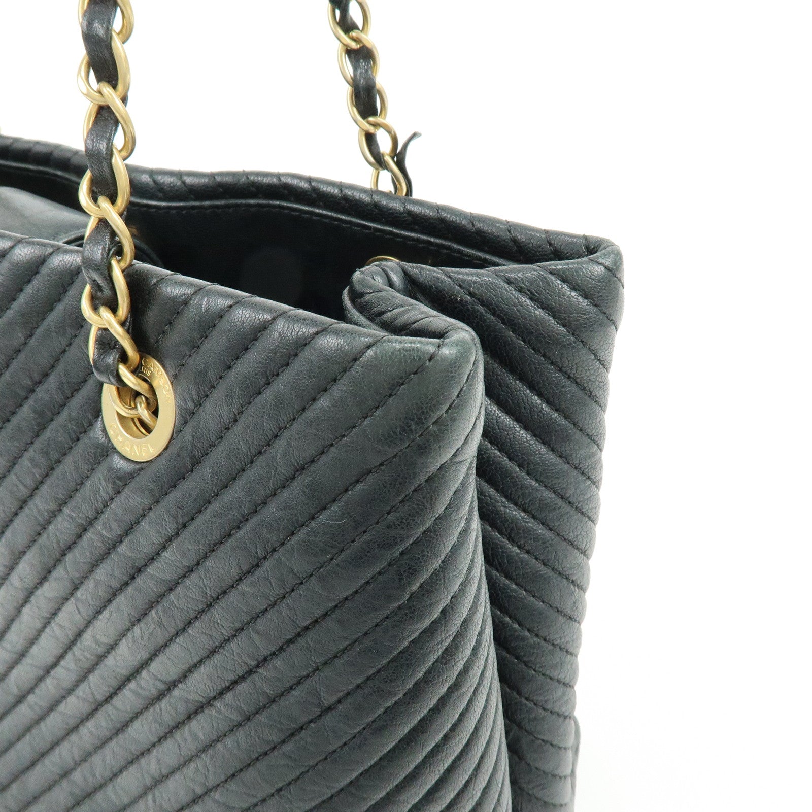 CHANEL Chevron Calf Leather Shoulder Bag Tote Bag Black