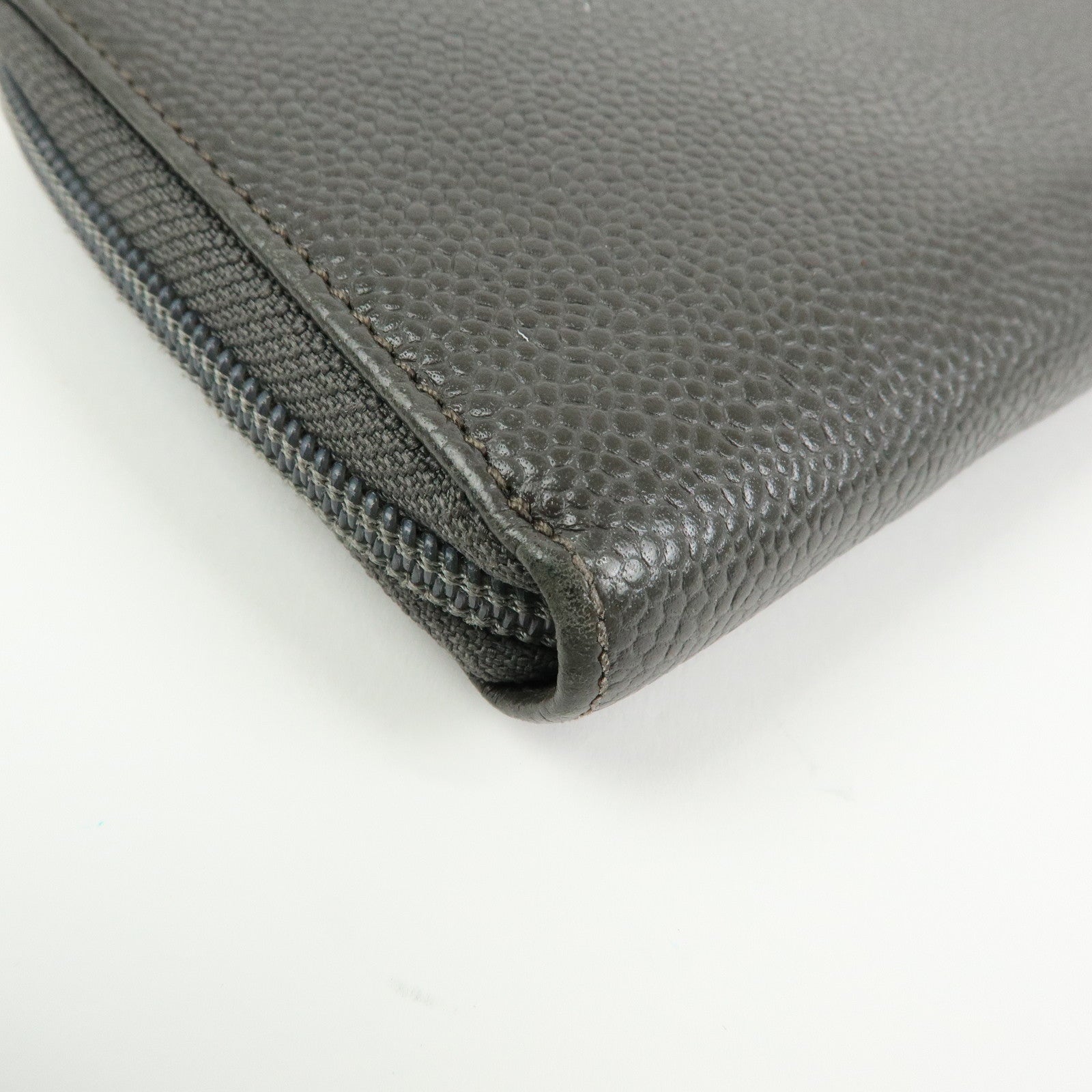 CHANEL COCO Mark Caviarskin Round Zippy Long Wallet Gray