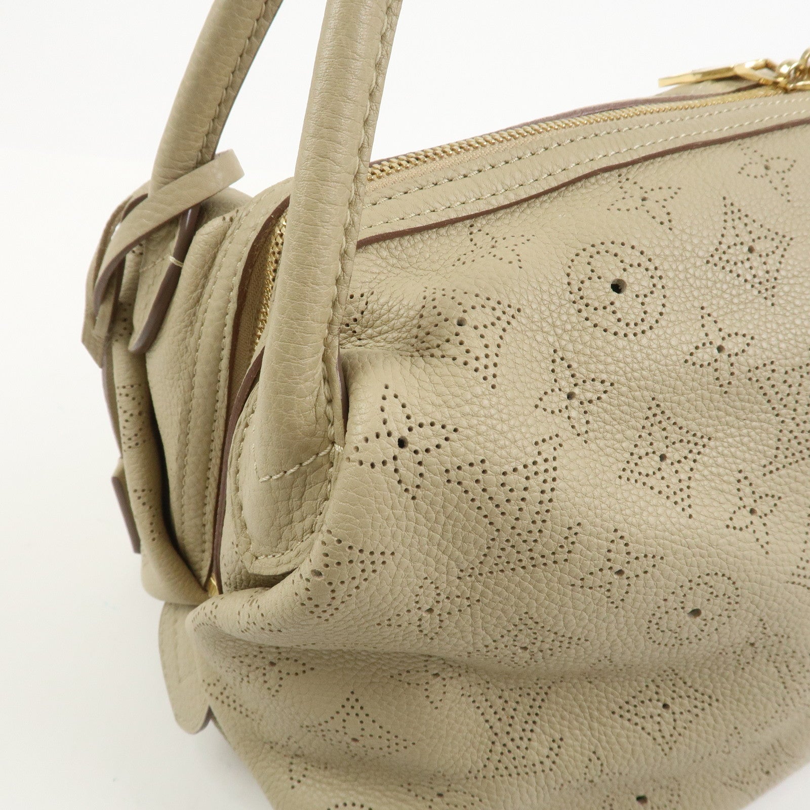 Louis Vuitton Galatea MM Leather Shoulder Bag Coquille Beige M93852