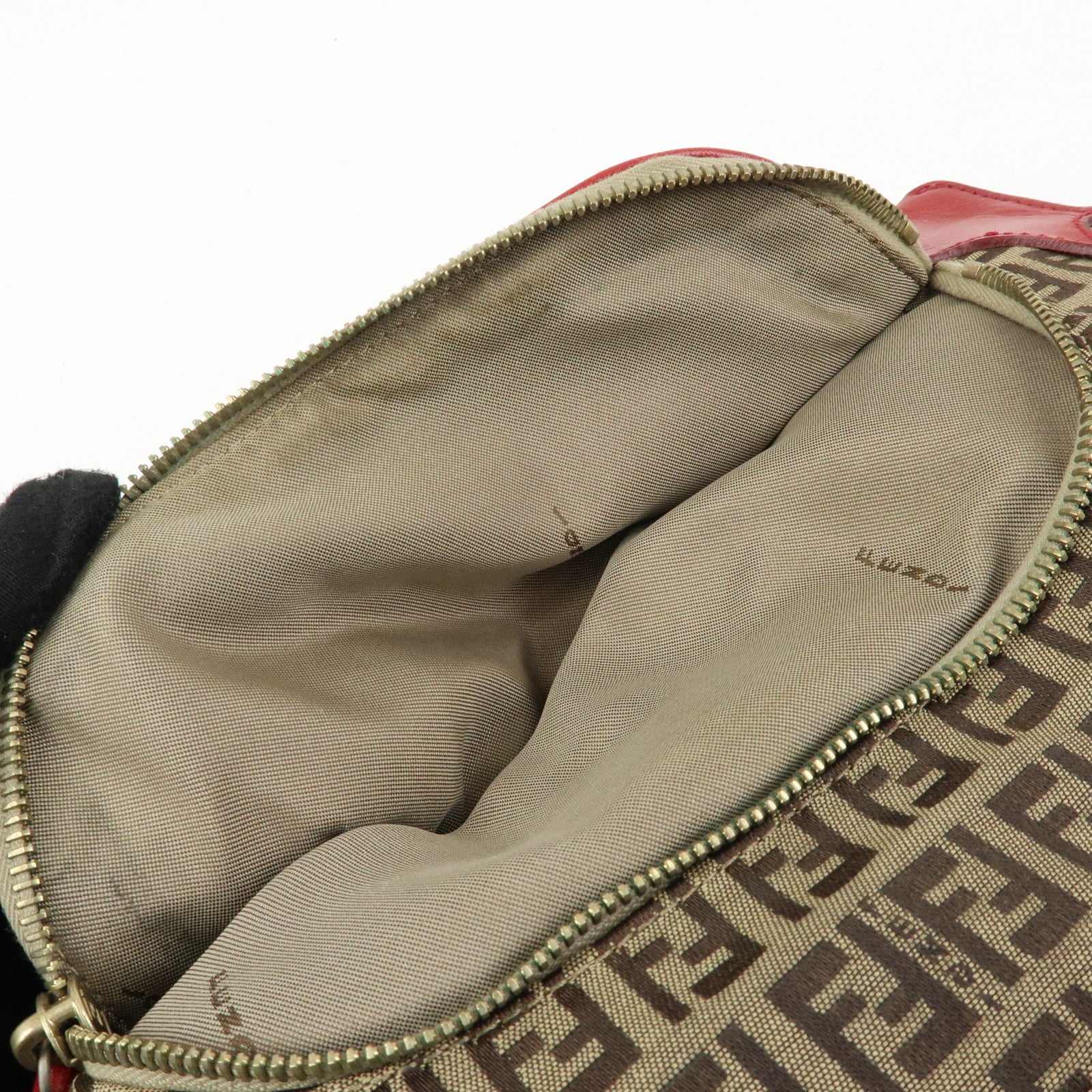 FENDI Zucca Canvas Leather Hand Bag Shoulder Bag Beige Red 8BR464