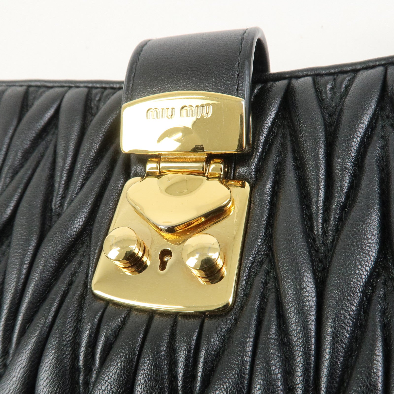 MIU MIU Matelasse Nappa Leather Chain Shoulder Bag Phone Case Black