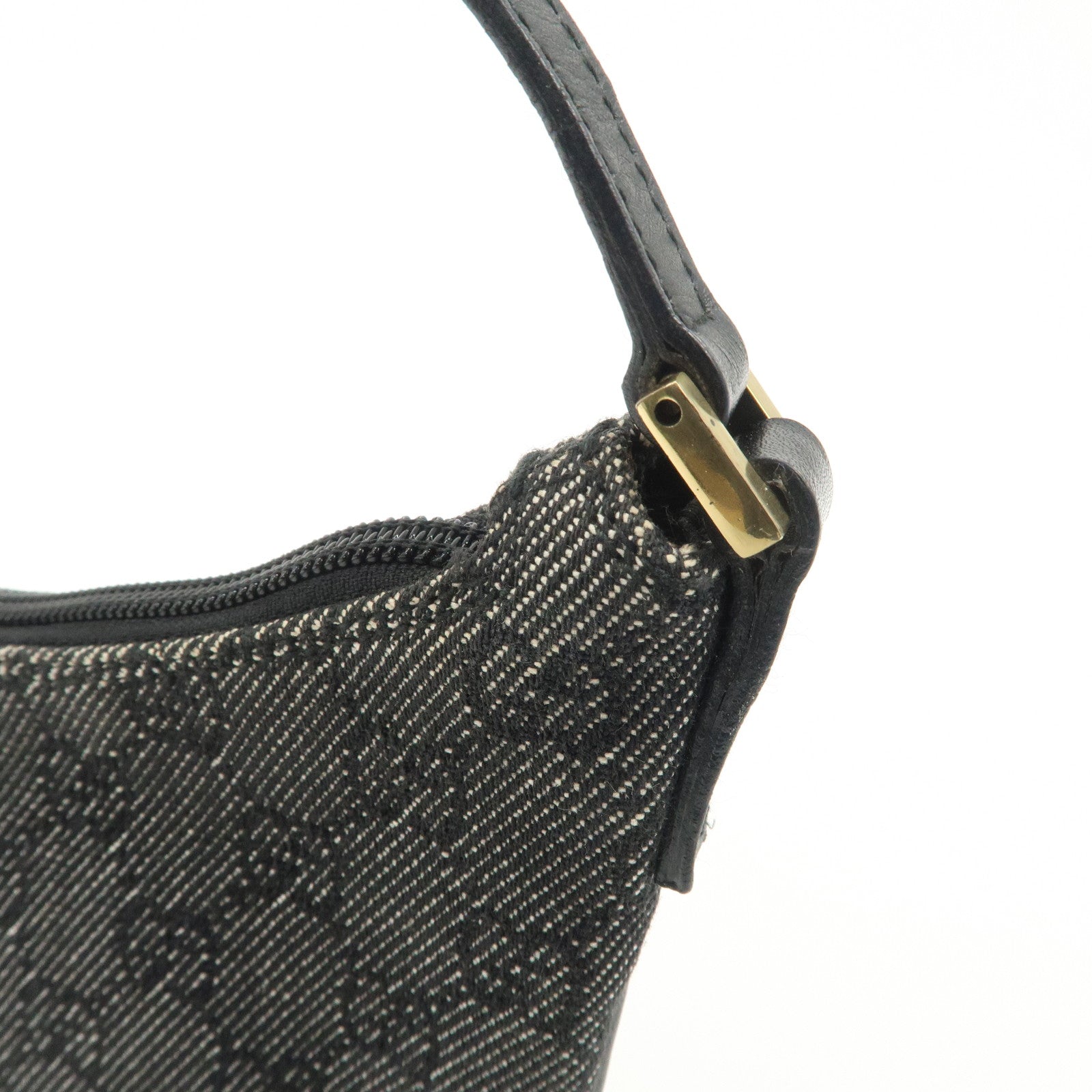 GUCCI GG Canvas Hand Bag Shoulder Bag Black Gold HDW 32160 Used