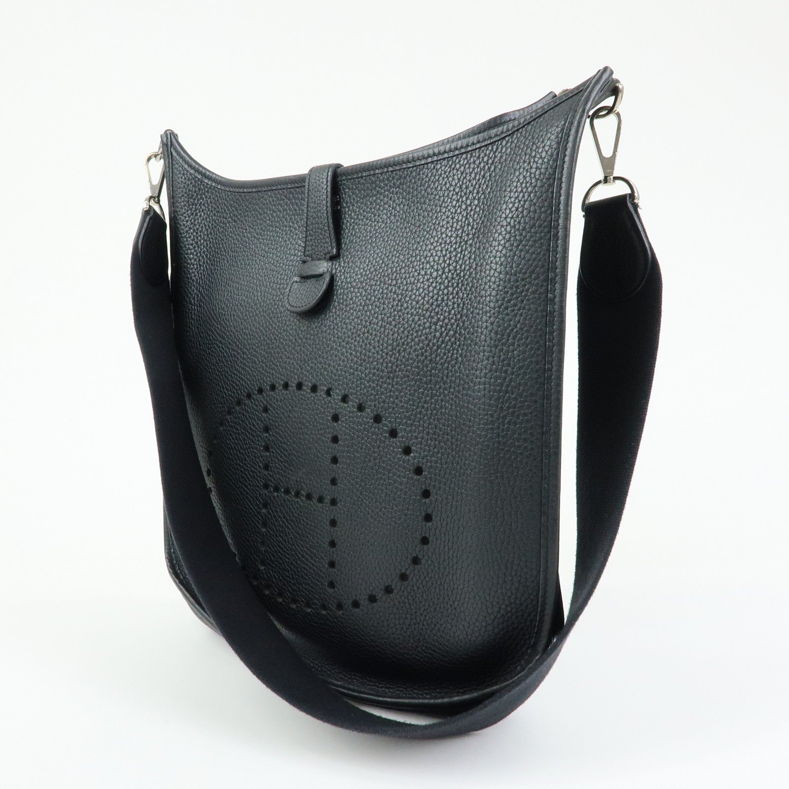 HERMES Evelyne Taurillon Leather Shoulder Bag □J Stamped Black