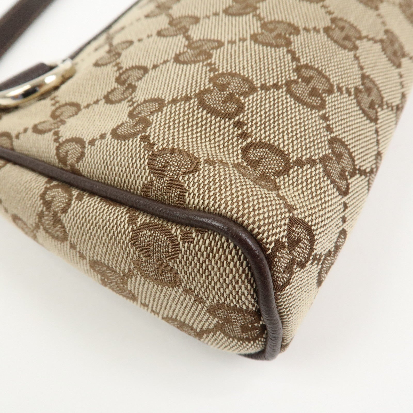 GUCCI GG Canvas Leather Accessory Pouch Hand Bag Brown 145750