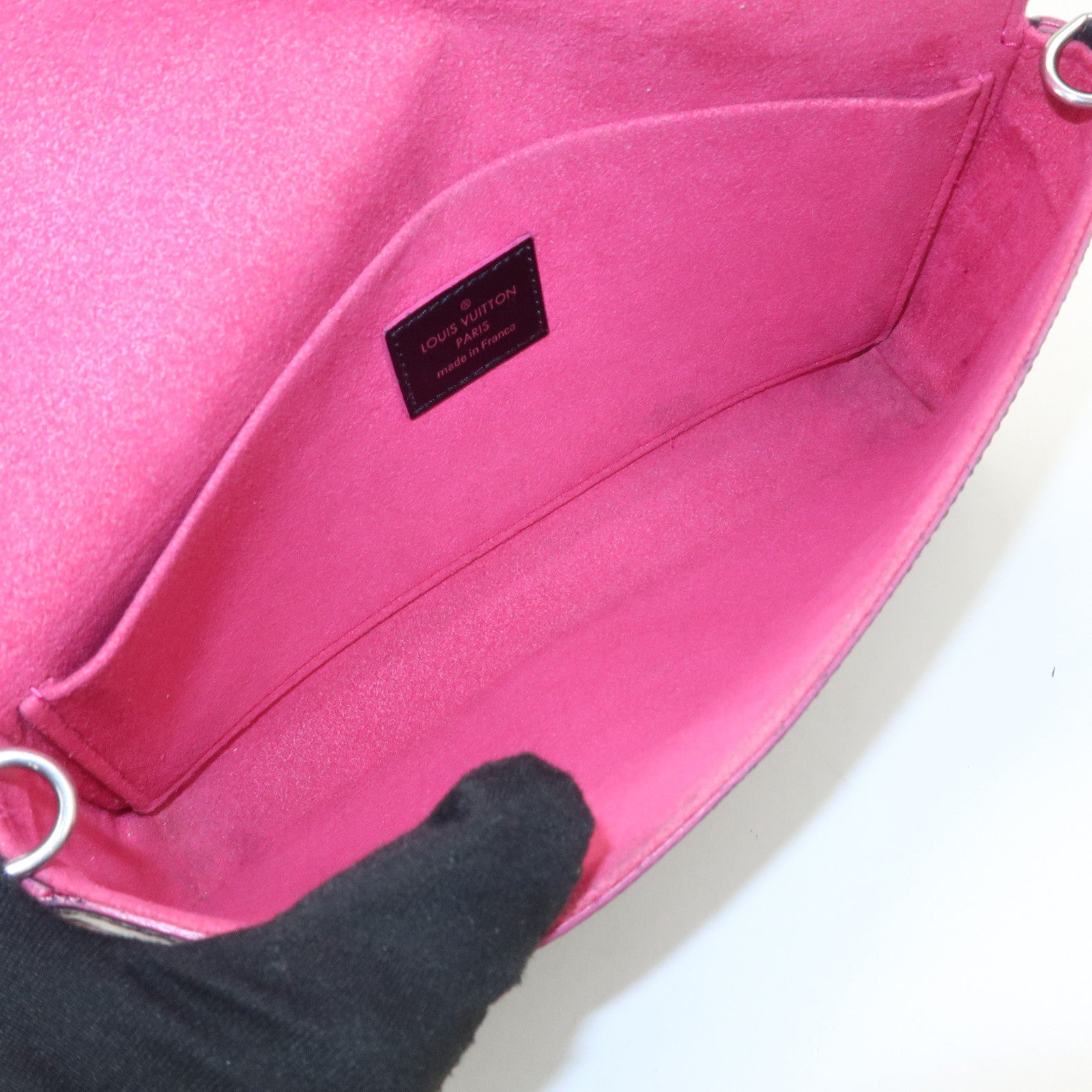 Louis Vuitton Epi Pochette Felicie Shoulder Bag Noir Pink M64579