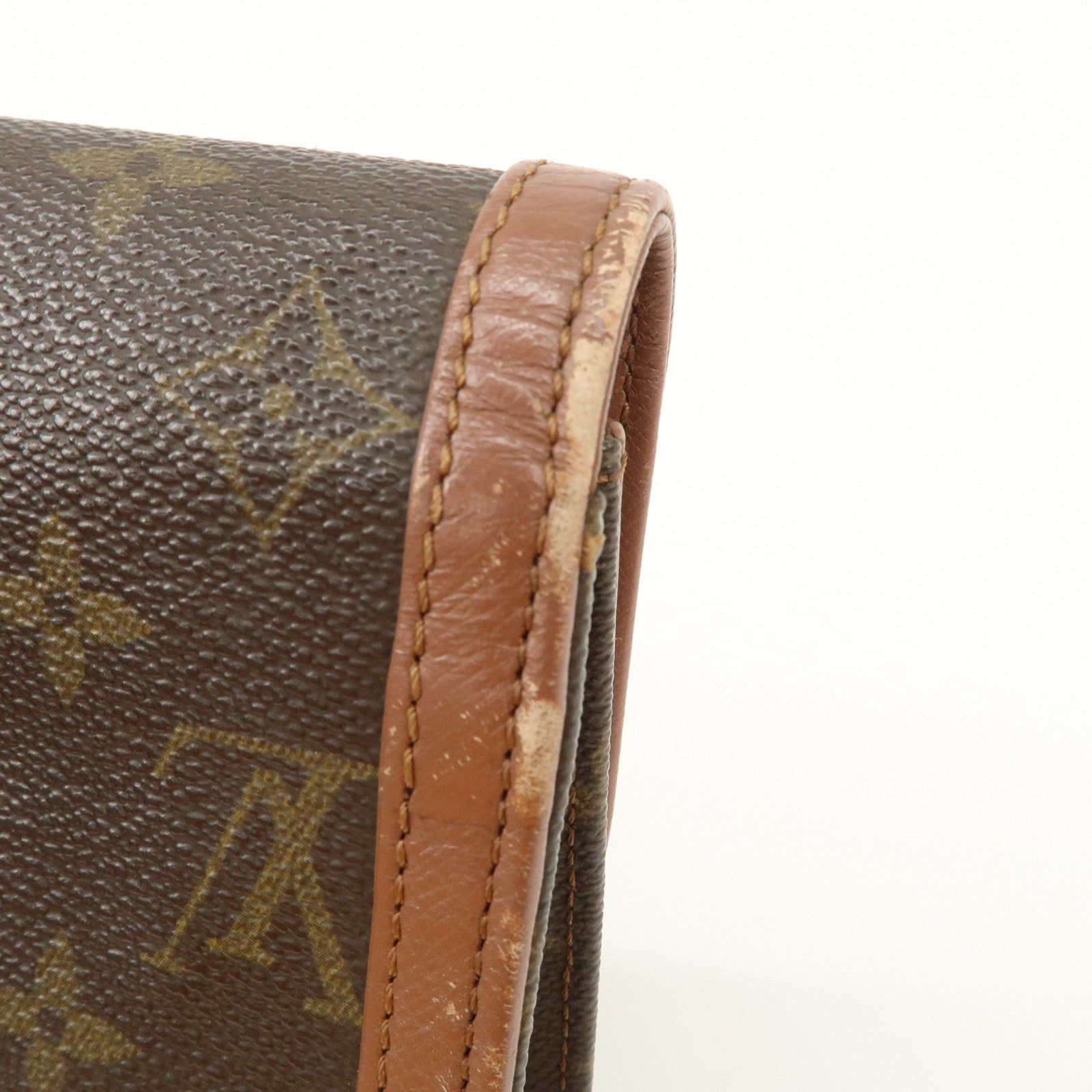 Louis Vuitton Monogram Pochette Damme PM Clutch Bag Brown M51812