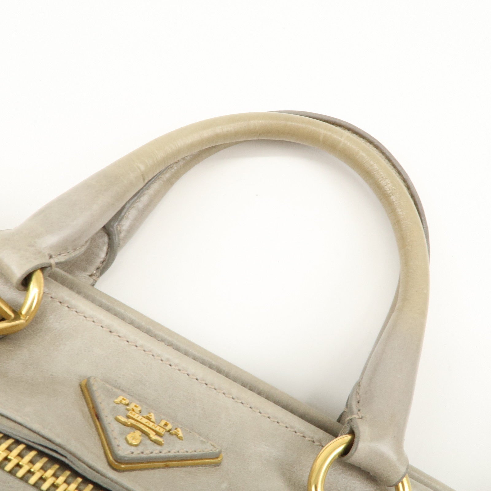 PRADA Triangle Logo VITELLOSHINE Leather 2Way Bag Hand Bag Gray BN1921 Used