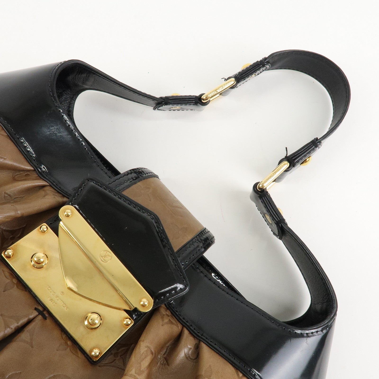 Louis Vuitton Monogram Patent Embossed Leather Shoulder Bag M95296 Used