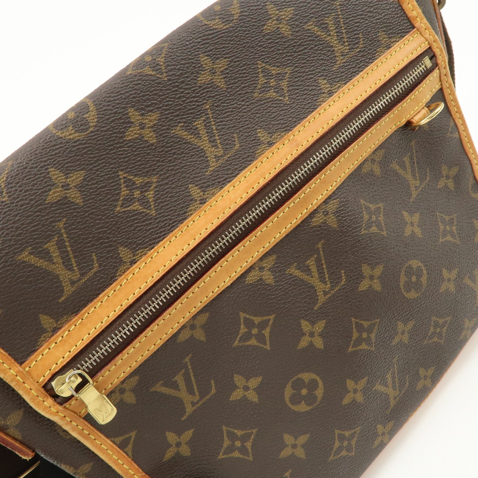 Louis Vuitton Monogram Messenger Bosphore PM Shoulder Bag M40106
