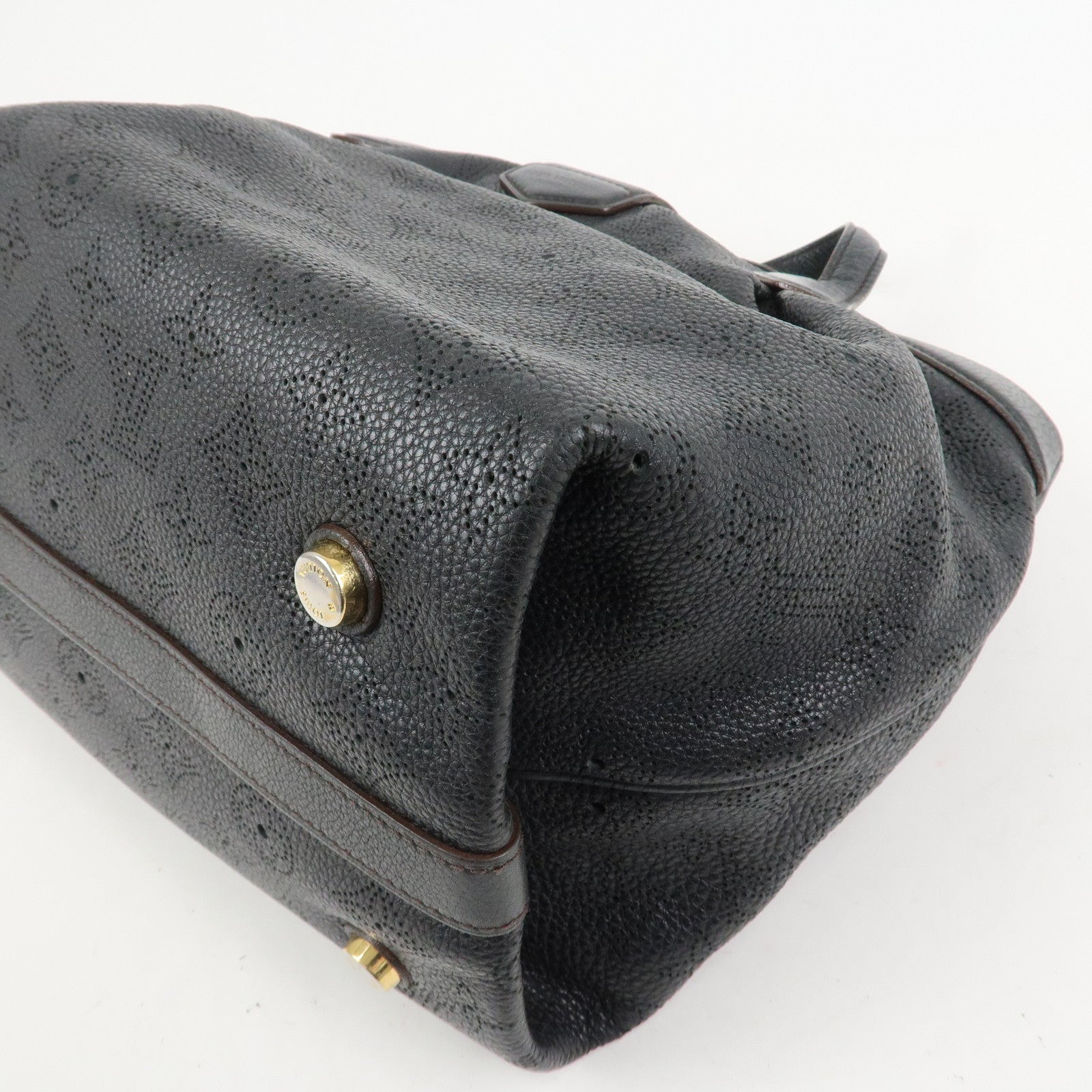 Louis Vuitton Monogram Mahina PM Shoulder Bag Noir Black M93465