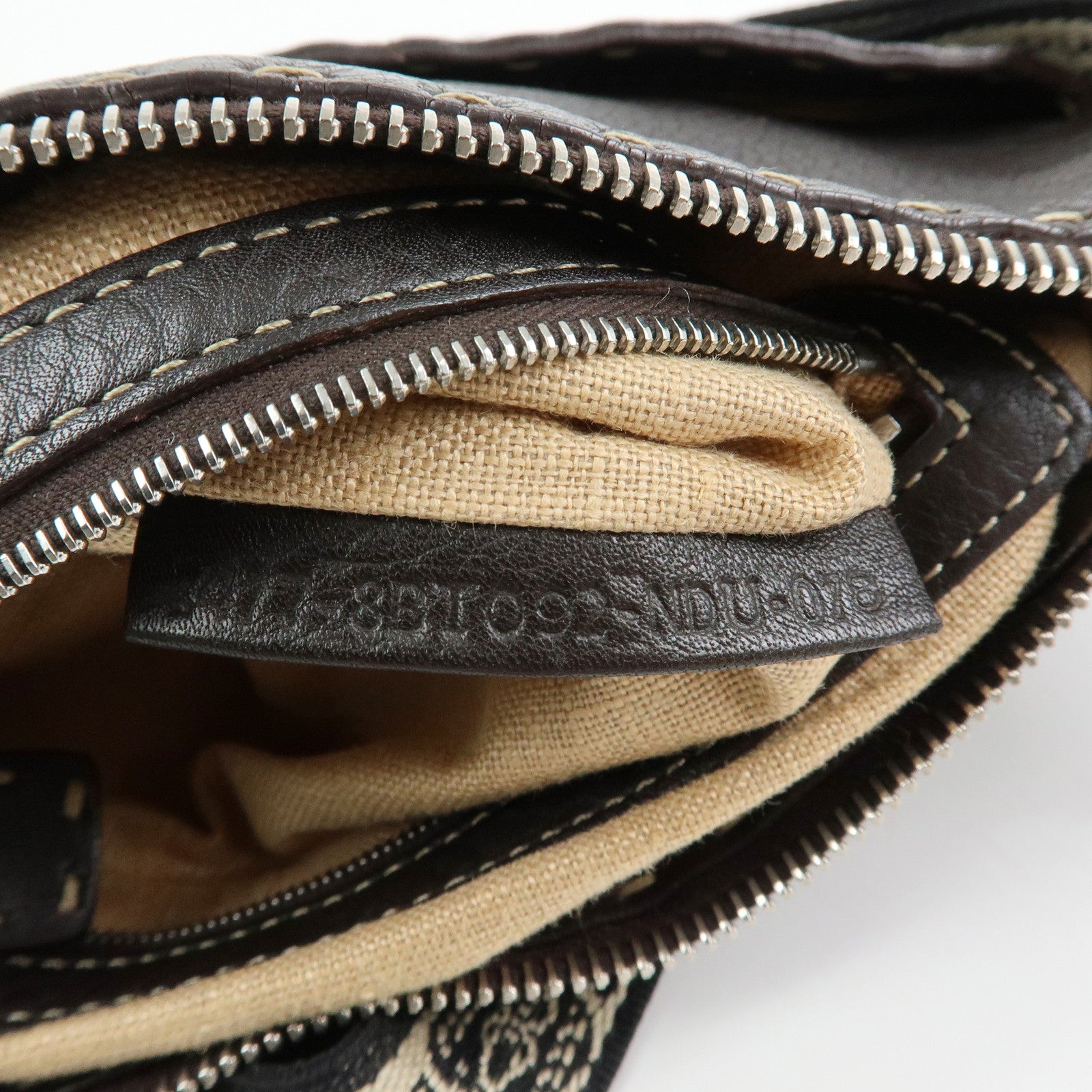 FENDI Selleria Leather Shoulder Bag Crossbody Bag Brown 8BT092