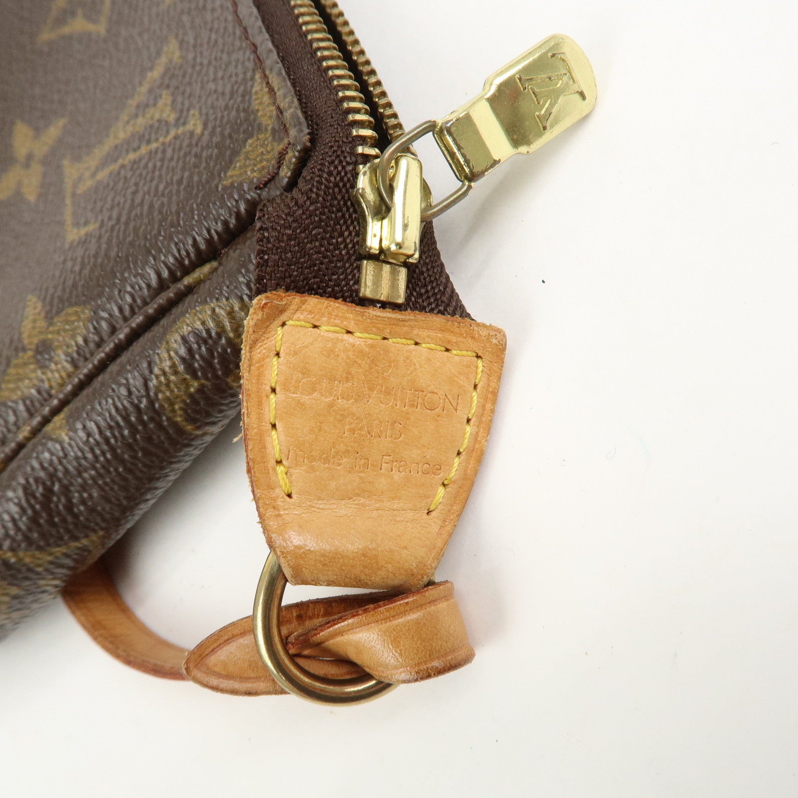 Louis Vuitton Monogram Pochette Accessoires Pouch Hand Bag M51980