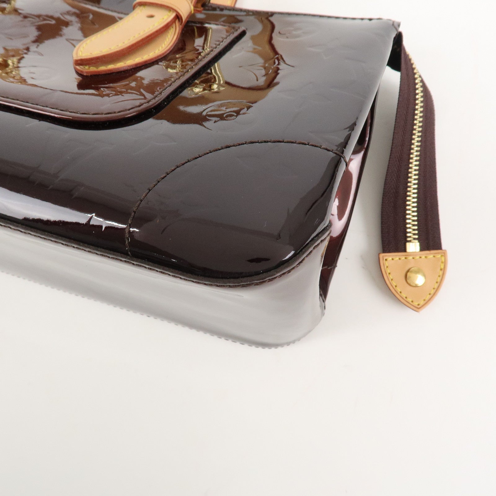 Louis Vuitton Monogram Vernis Rosewood Avenue Hand Bag M93510