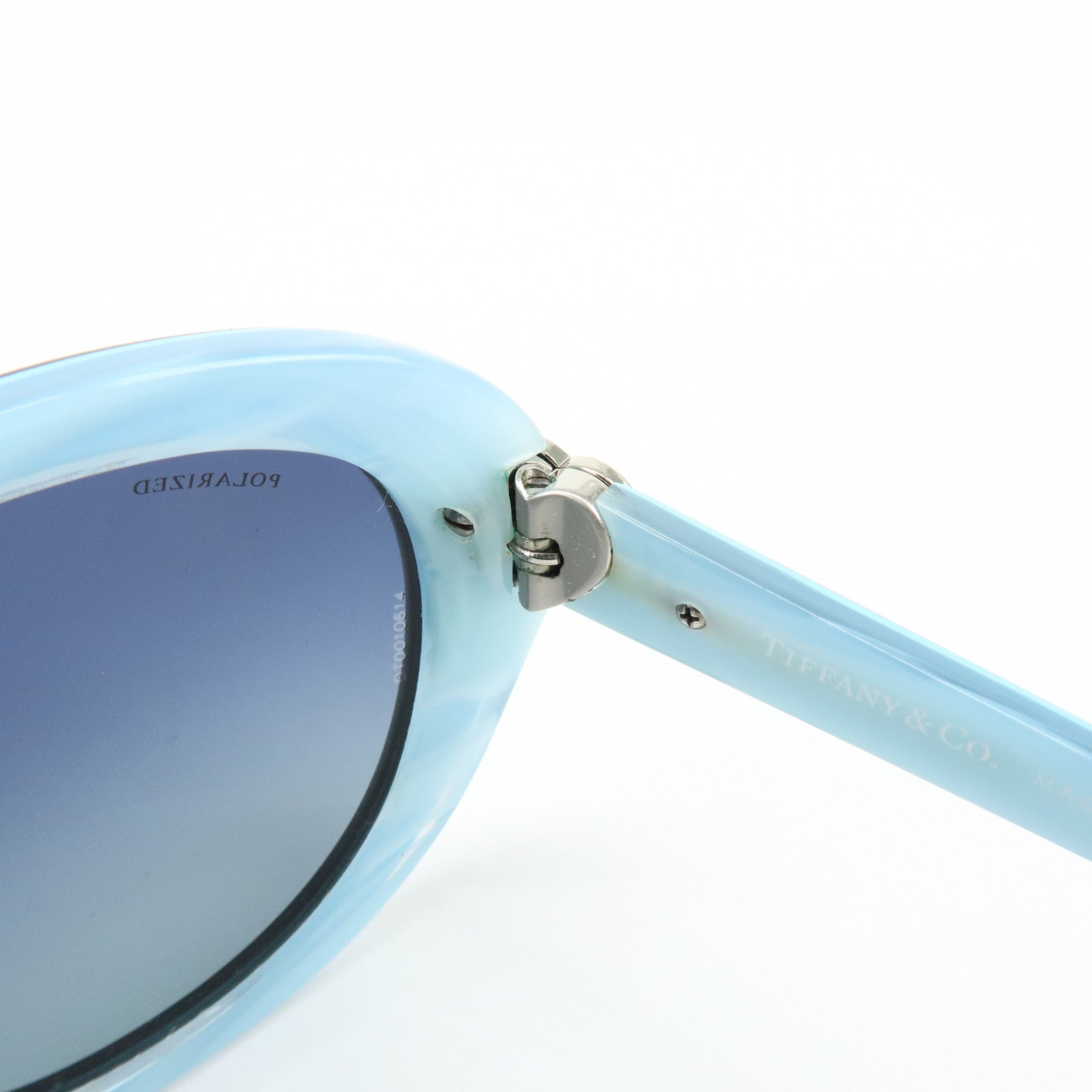 Tiffany & Co Return to Tiffany Plastic Sunglasses Black Light Blue