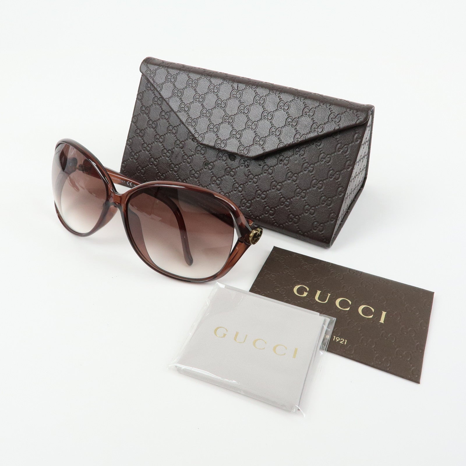 GUCCI Interlocking G Lovery Heart Plastic Sunglasses Brown GG3525