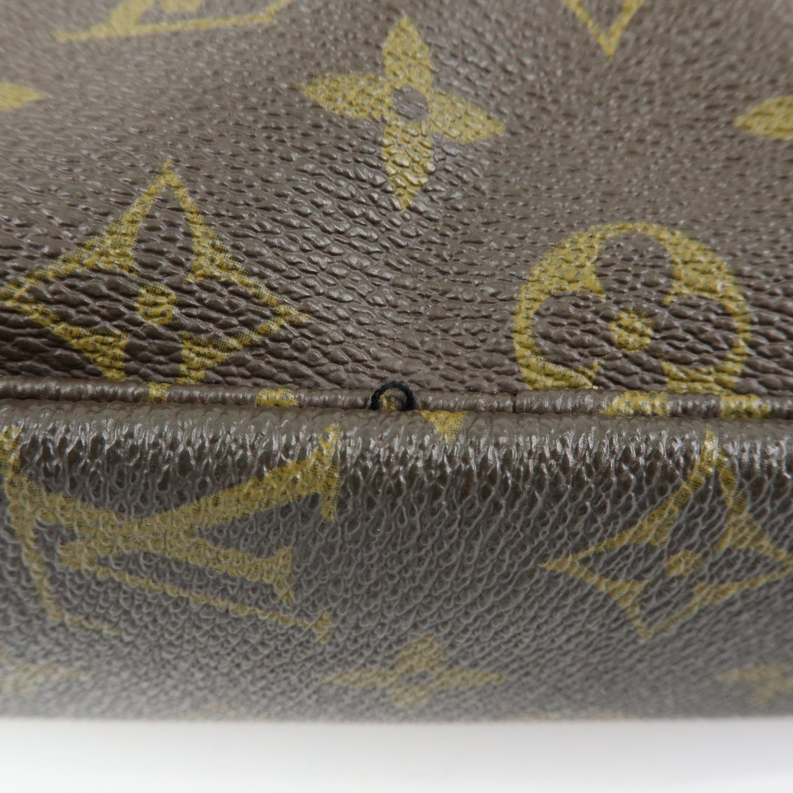 Louis Vuitton Monogram Trousse Toilette 27 Pouch Brown M47522