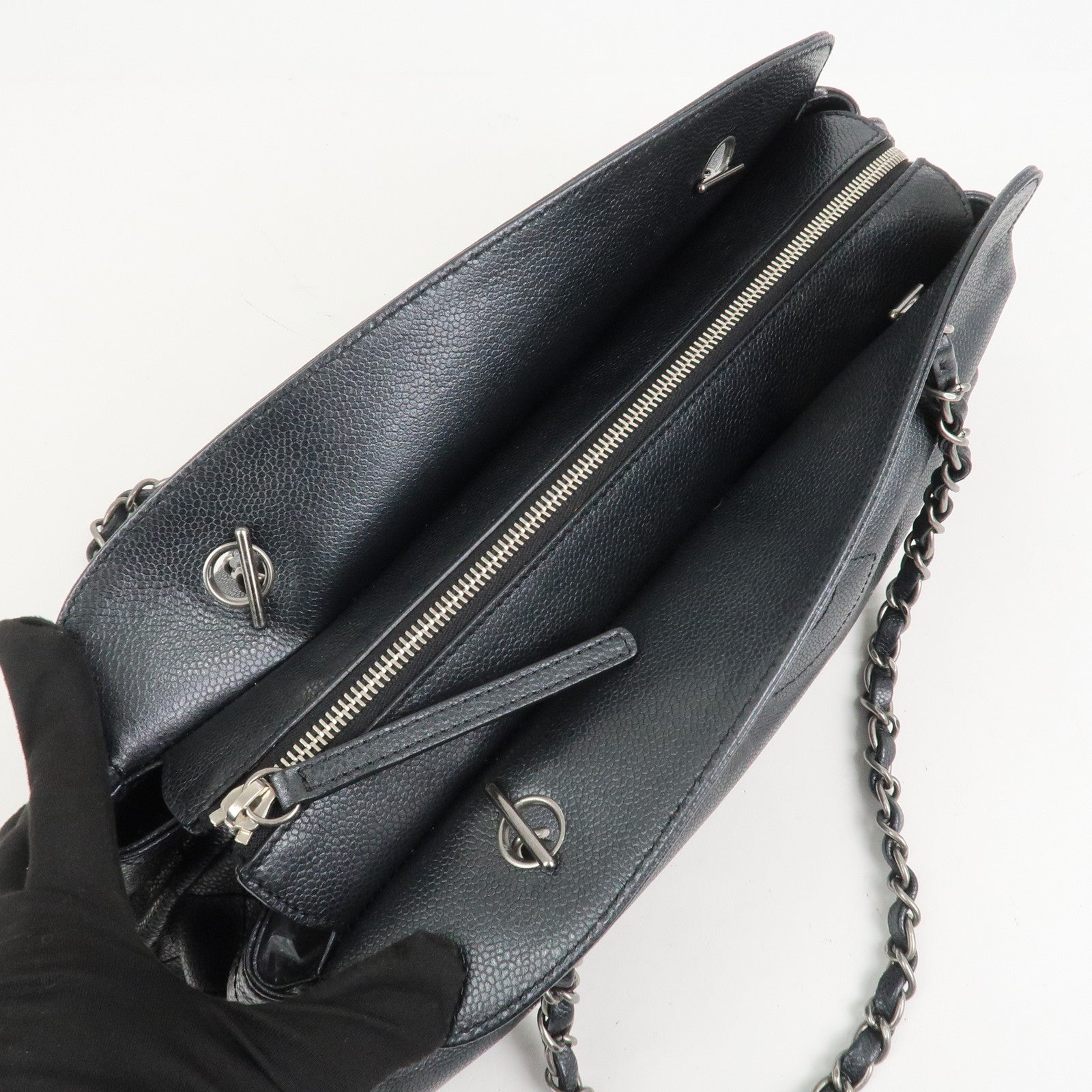 CHANEL COCO Mark Caviarskin Chain Shoulder Bag Black