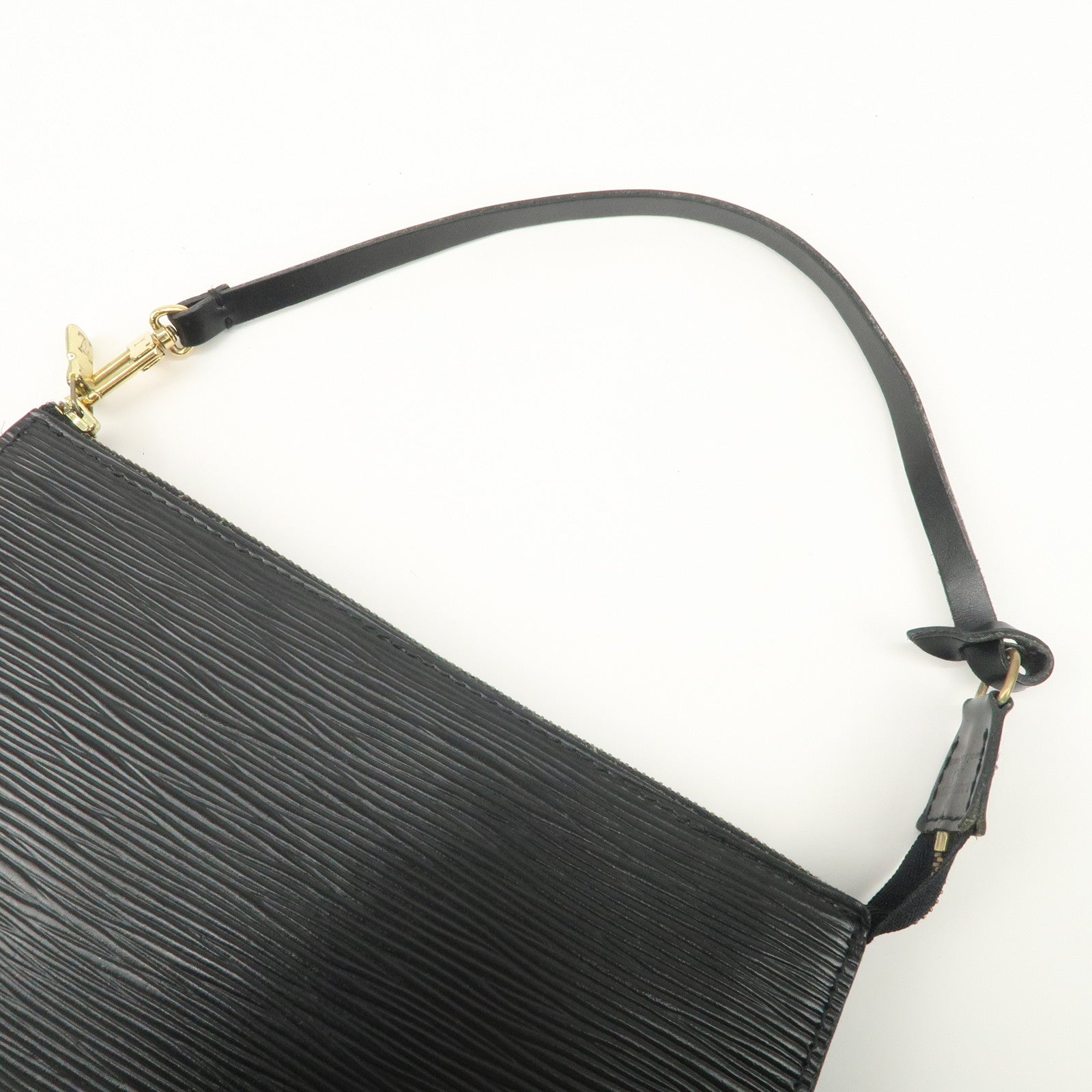 Louis Vuitton Epi Pochette Accessoires Pouch Noir Black M52952 Used