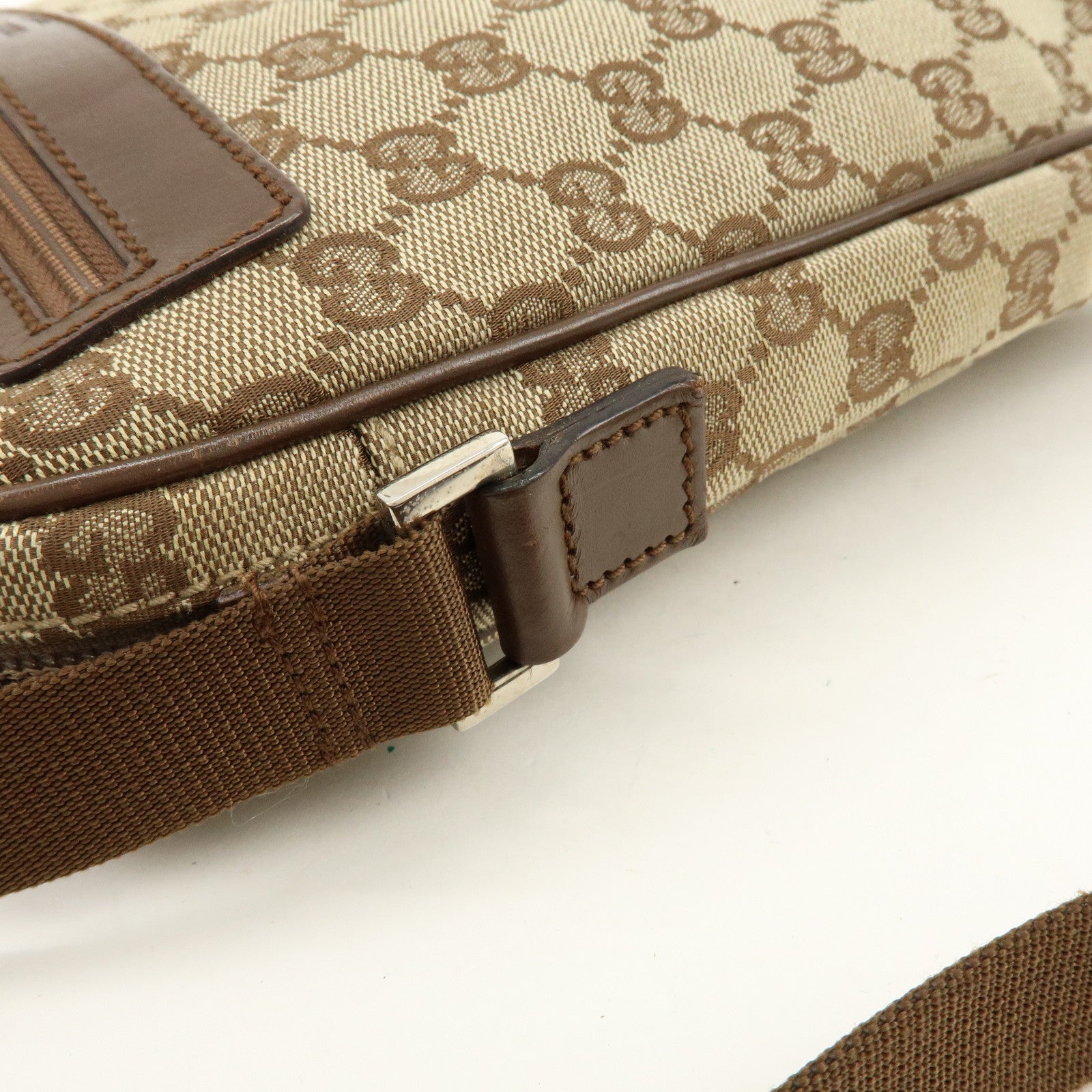 GUCCI GG Canvas Leather Shoulder Bag Crossbody Bag Brown 92551