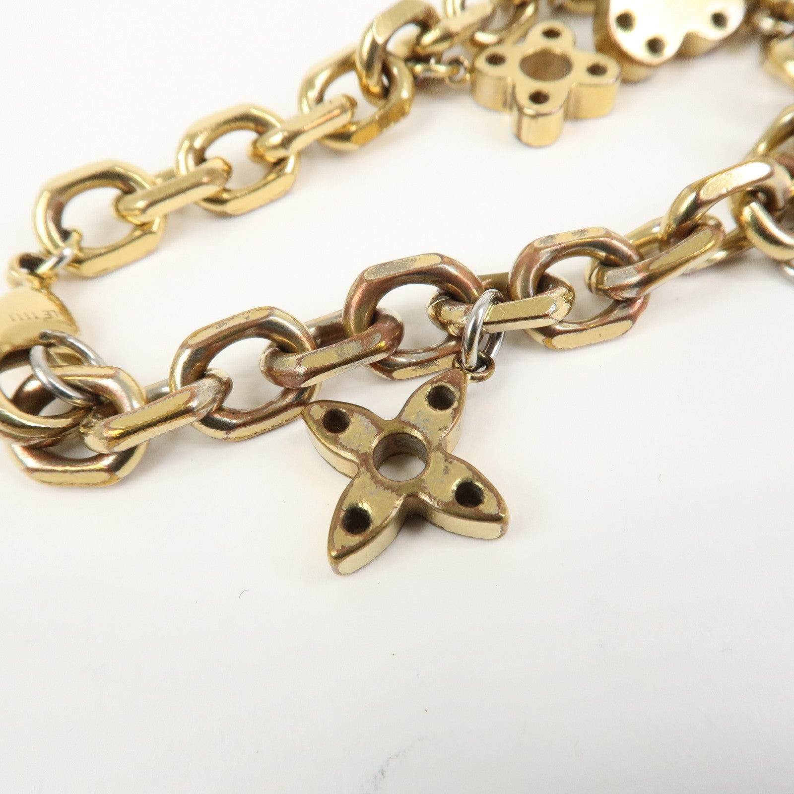 Louis Vuitton Bracelet Hyde and Seek Metal Bracelet Gold M66531