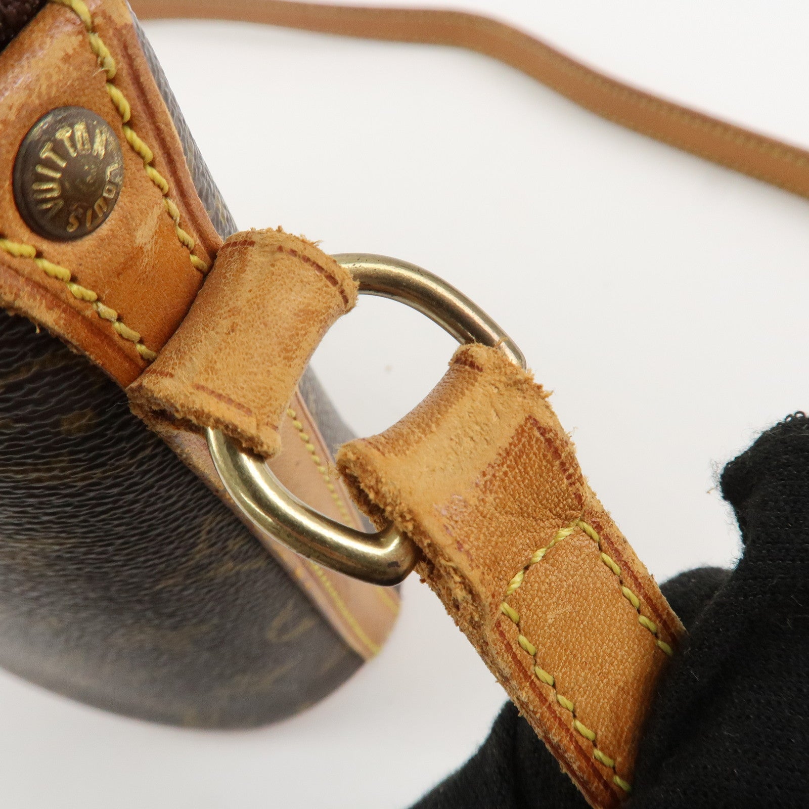 Louis Vuitton Monogram Drouot Cross Body Shoulder Bag M51290 Used