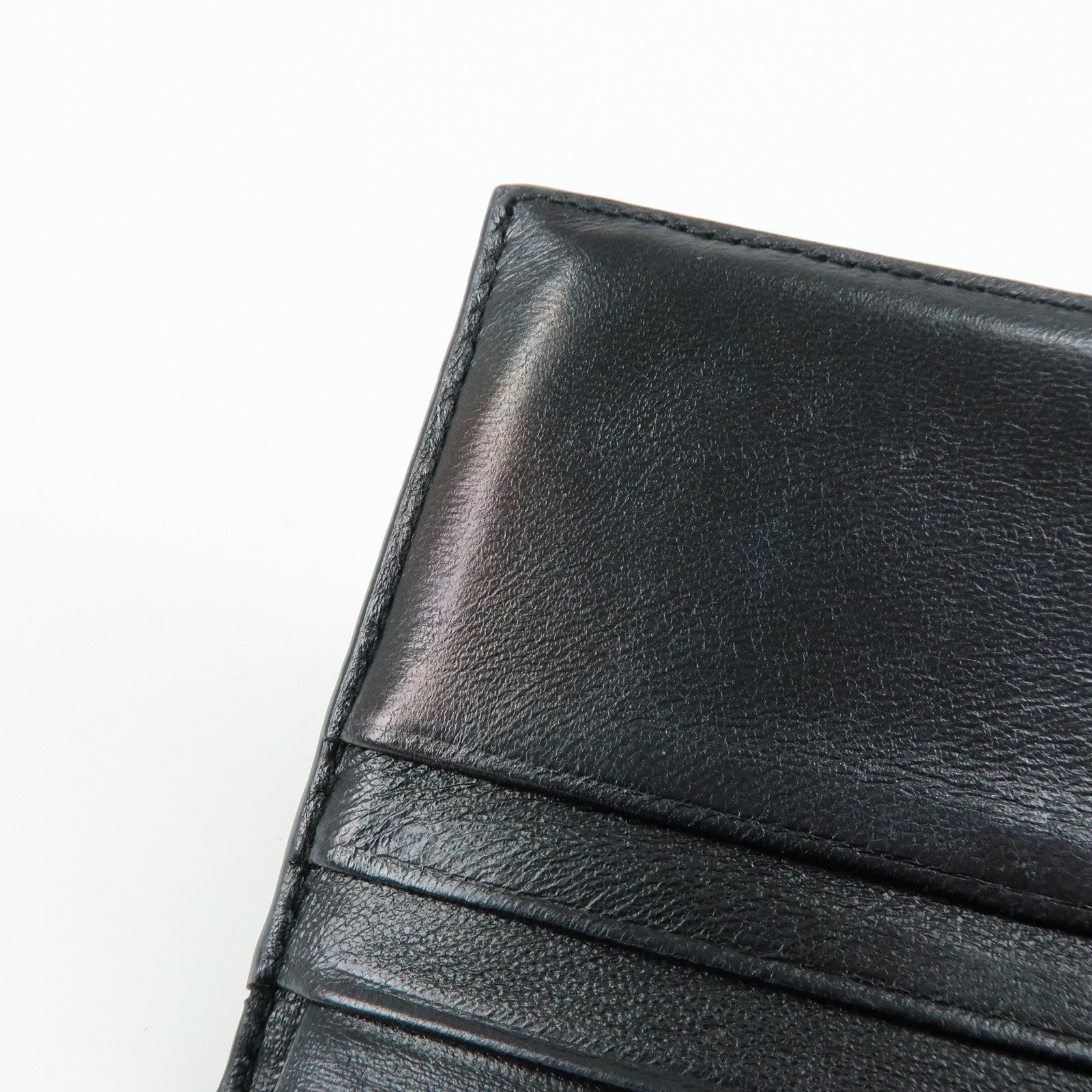 SAINT LAURENT PARIS Cassandra Leather Compact Wallet Black 692061