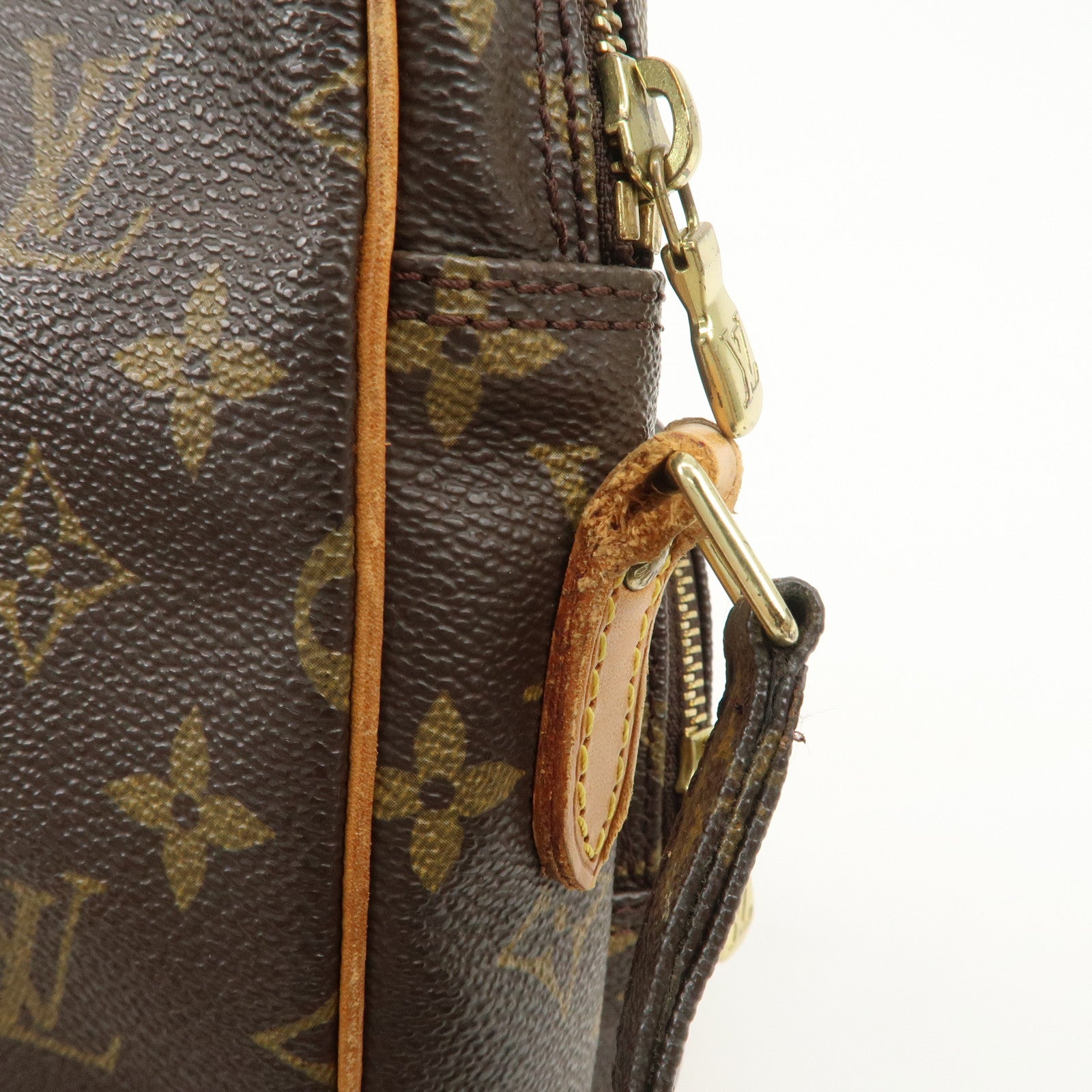 Louis Vuitton Monogram Amazone Shoulder Bag Brown M45236