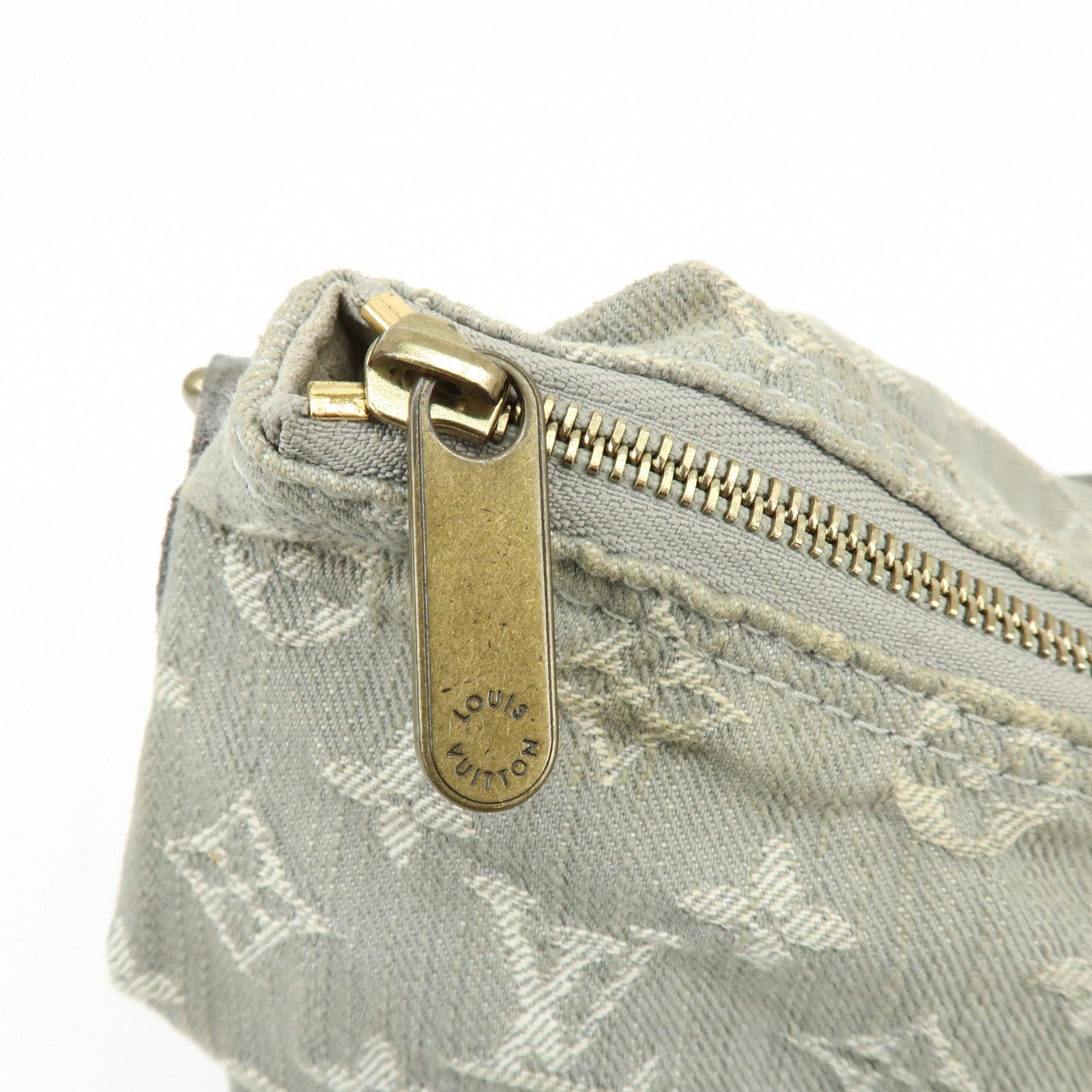 Louis Vuitton Slightly Denim Leather Shoulder Bag Gris M95384