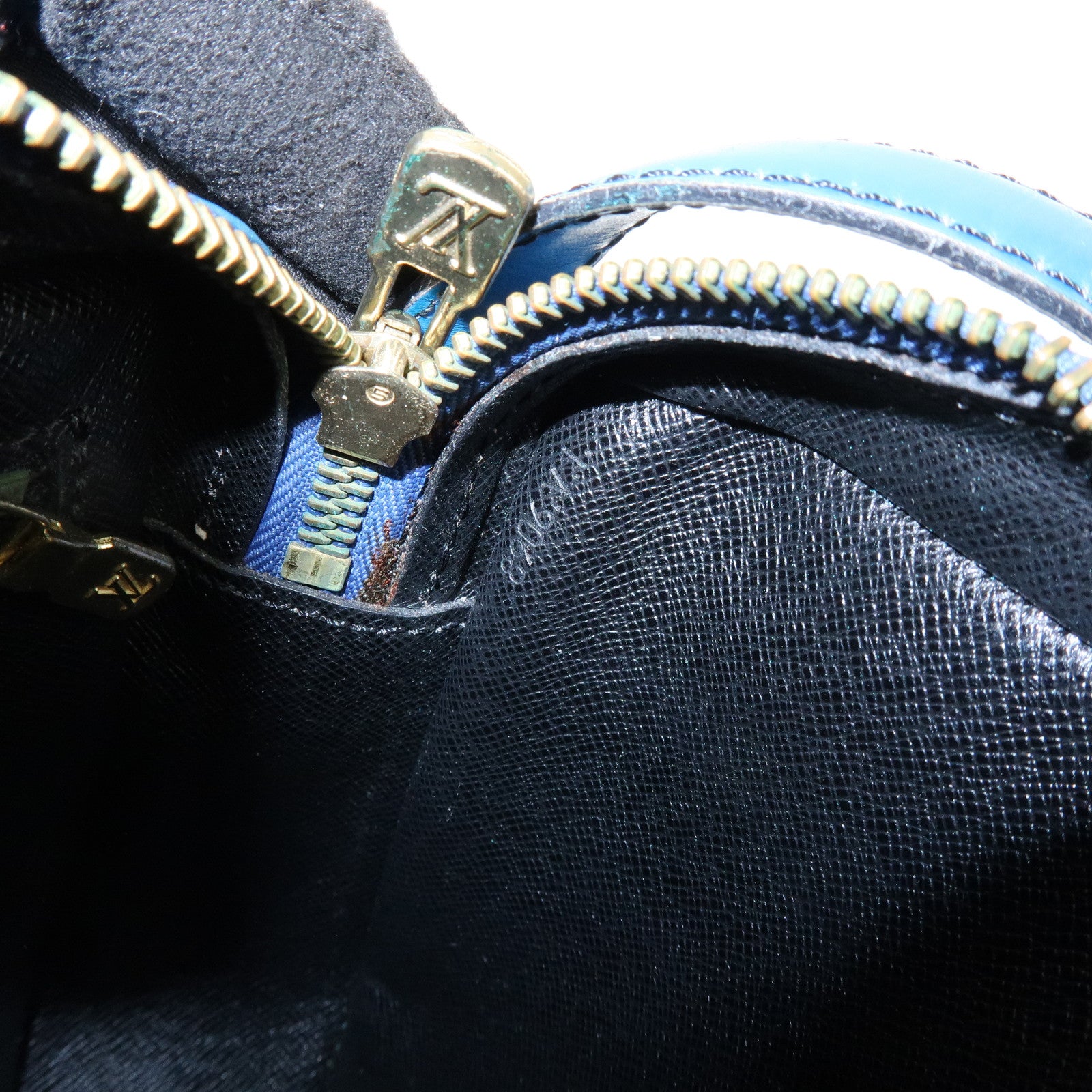 Louis Vuitton Epi Jeune Fille Shoulder Bag Toledo Blue M52155