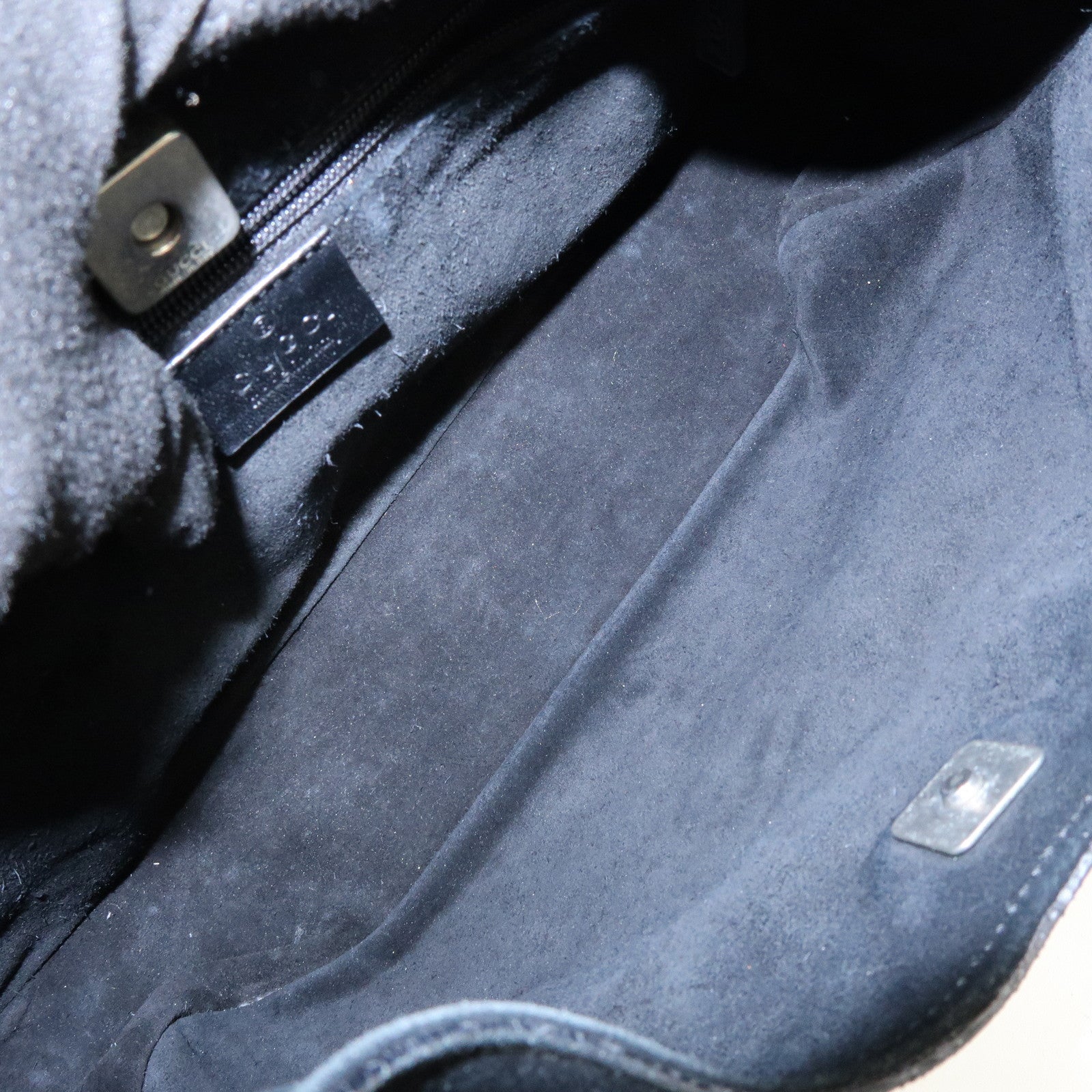 GUCCI Suede Leather Shoulder Bag Hand Bag Black 001・3767