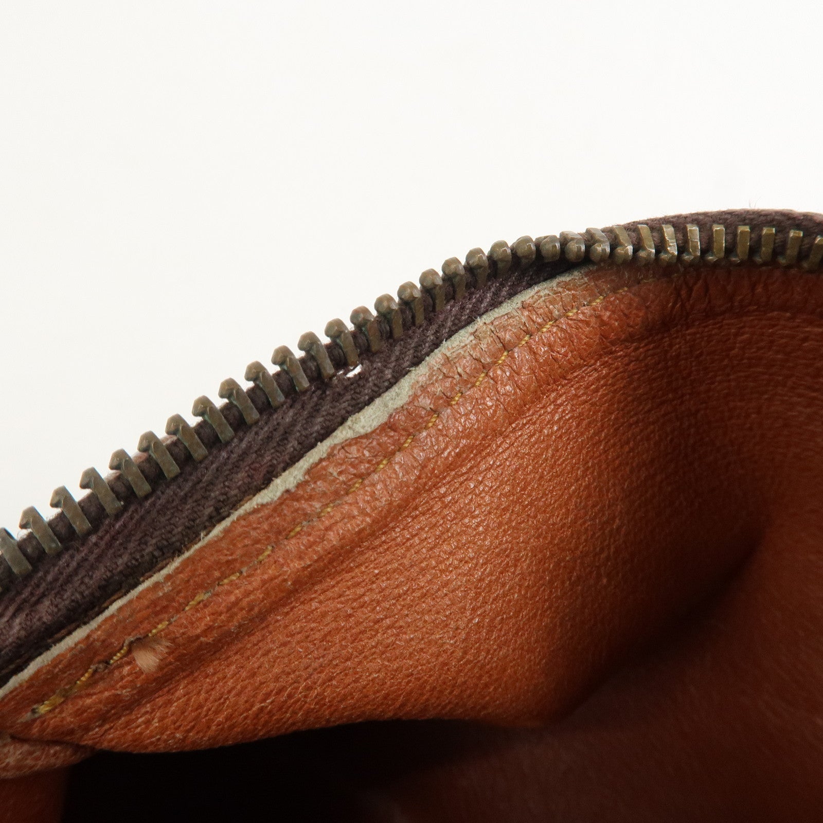 Louis Vuitton Monogram Papillon 26 Hand Bag Old Style Brown M51366