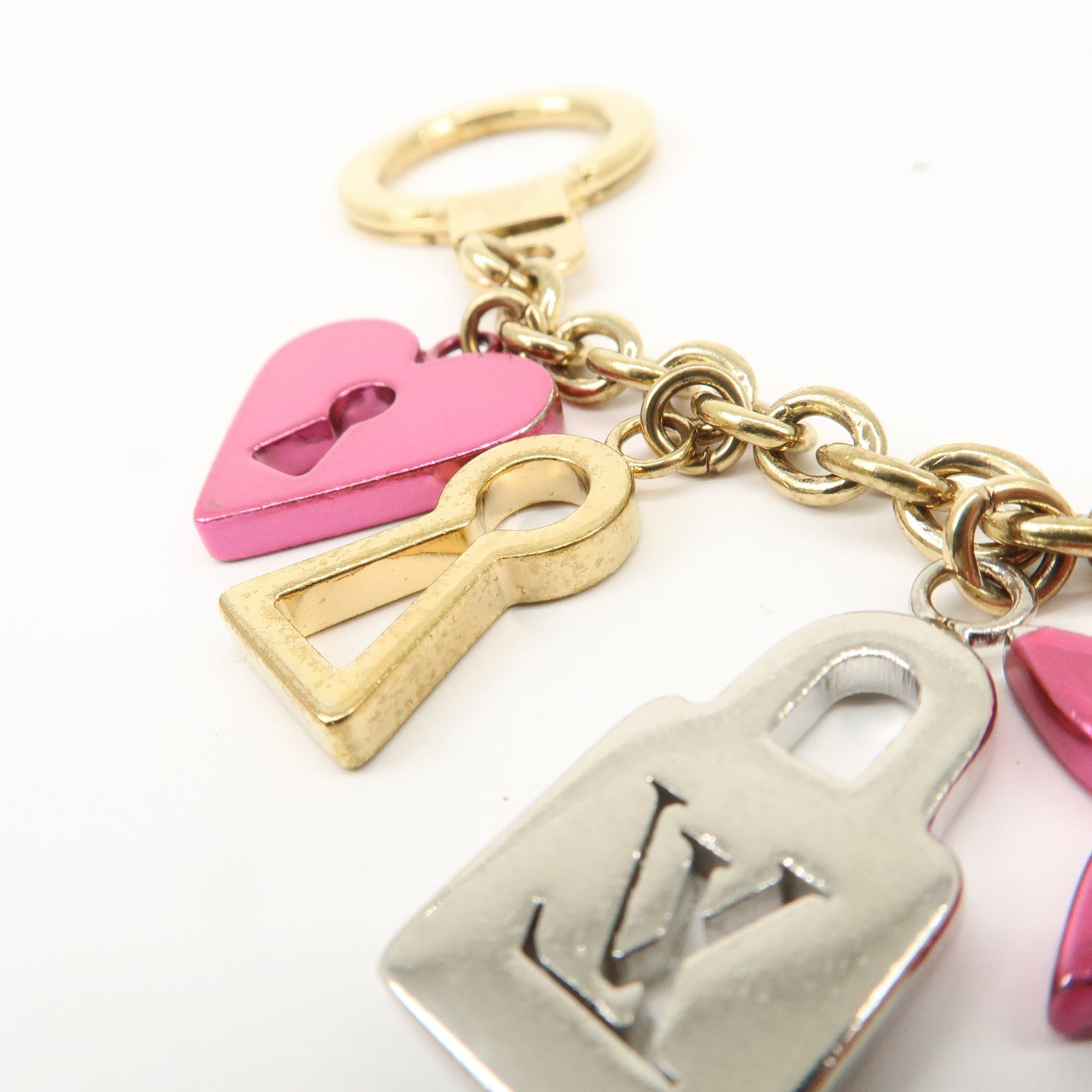 Louis Vuitton Bijou Sac Chenne Love Lock Key Charm Gold Pink M67437 Used