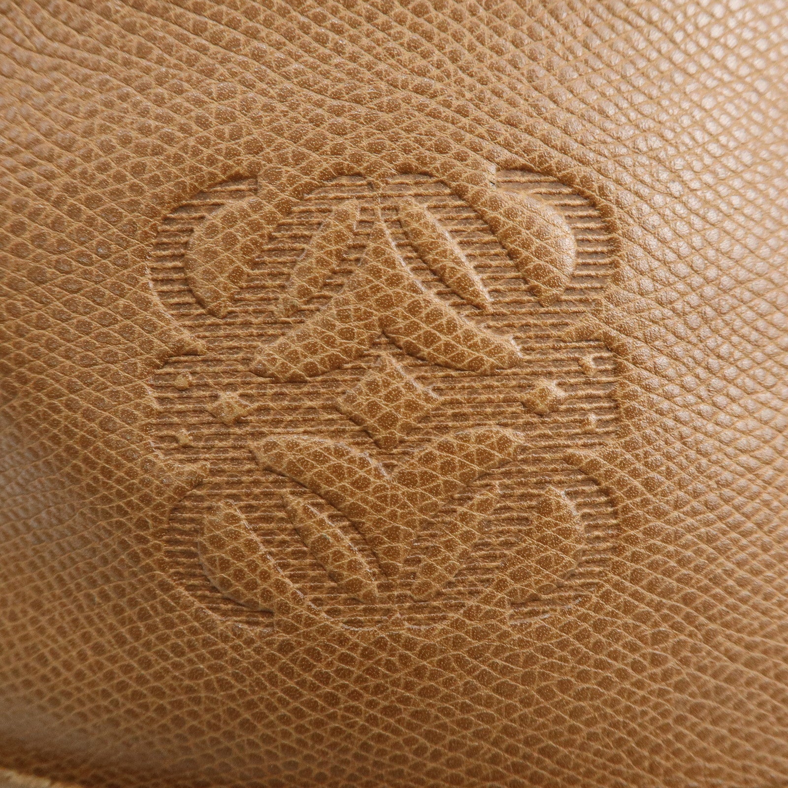 LOEWE Anagarm Leather Drawstring Shoulder Bag Brown