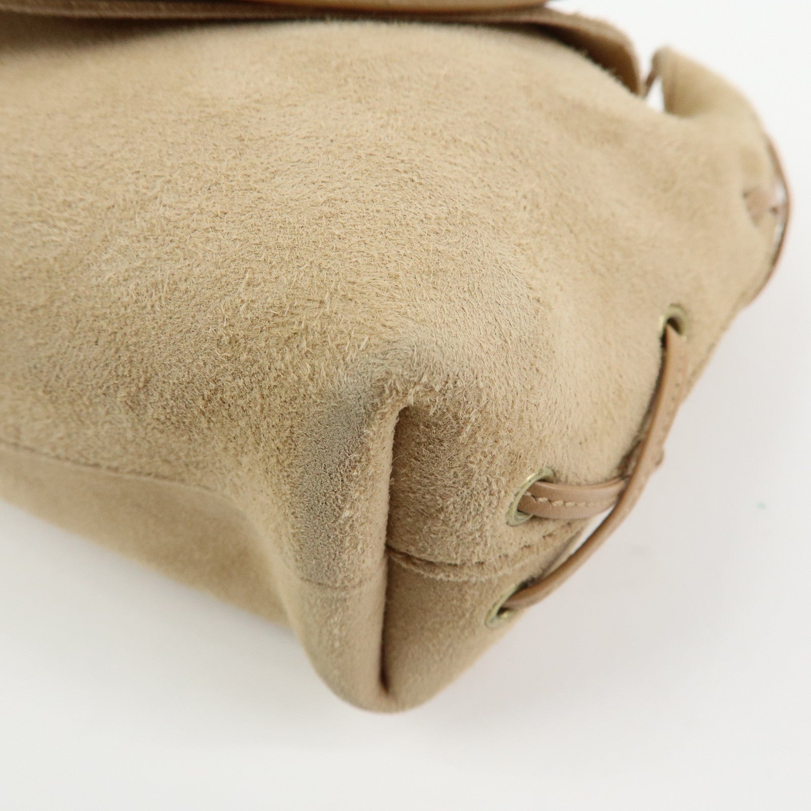 GUCCI Heart Suede Leather Shoulder Bag Beige 95107
