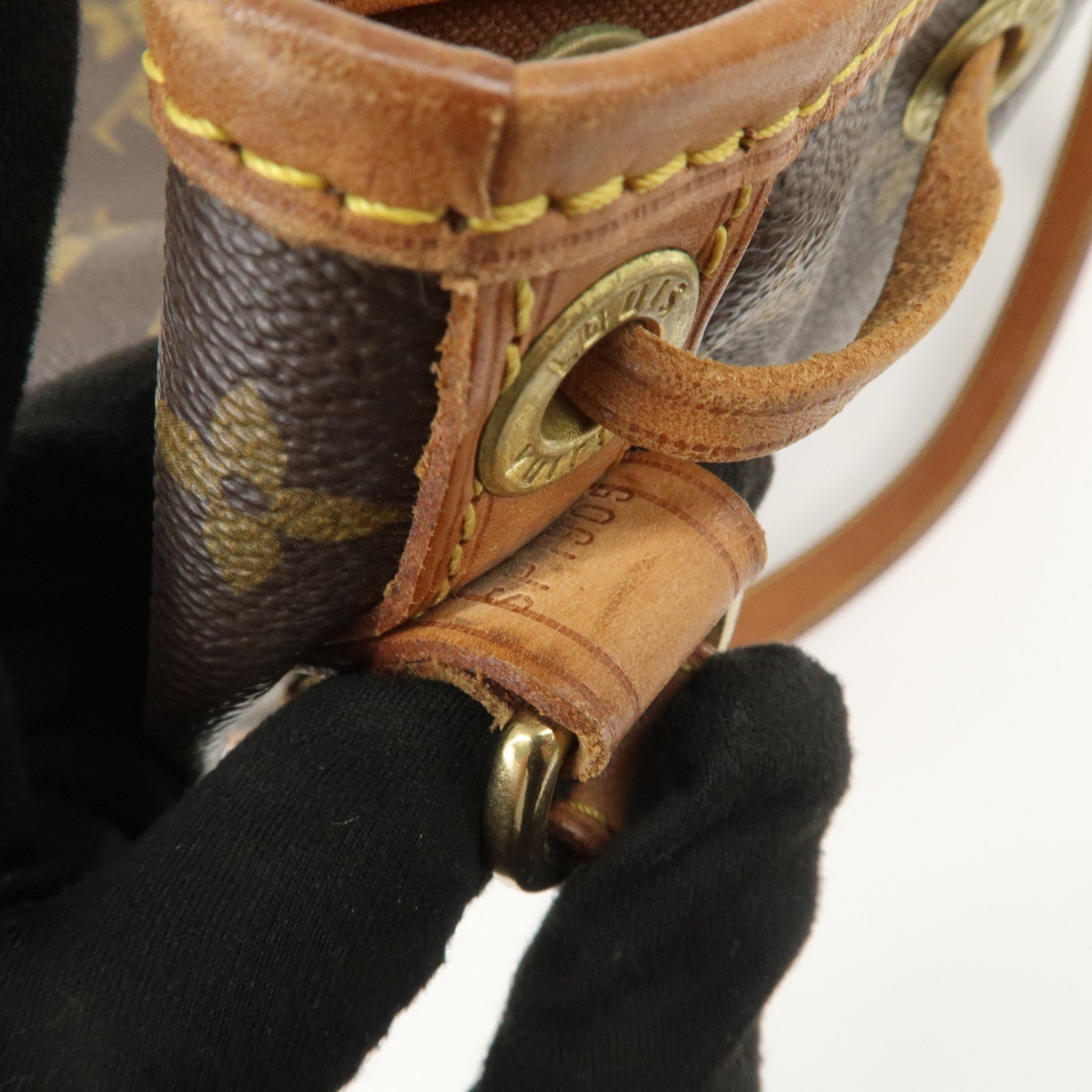 Louis Vuitton Monogram Noe Shoulder Bag Hand Bag Brown M42224