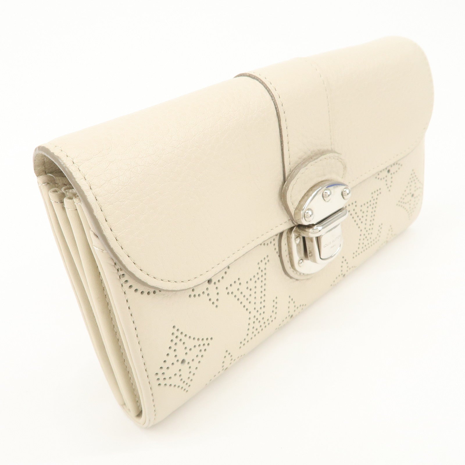 Louis Vuitton Mahina Leather Portefeuille Iris Long Wallet M58159