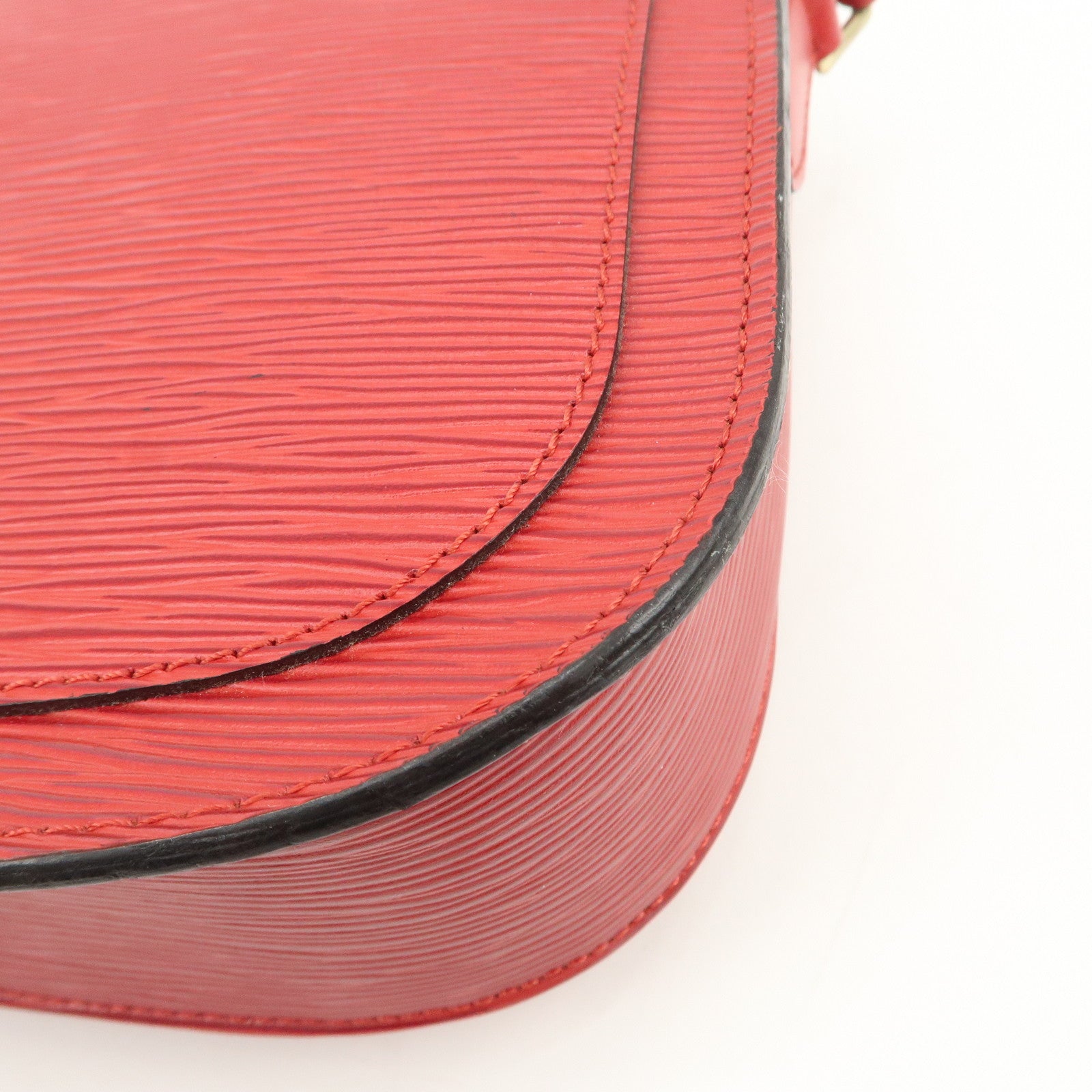 Louis Vuitton Epi Saint Cloud Shoulder Bag Crossbody Bag Red M52197