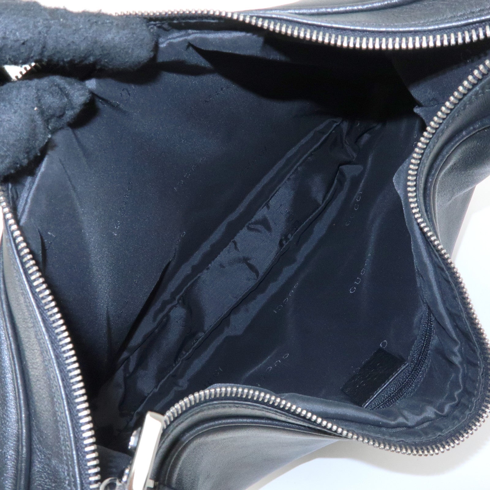 GUCCI Attache Leather Shoulder Bag Crossbody Bag Black 001・3341