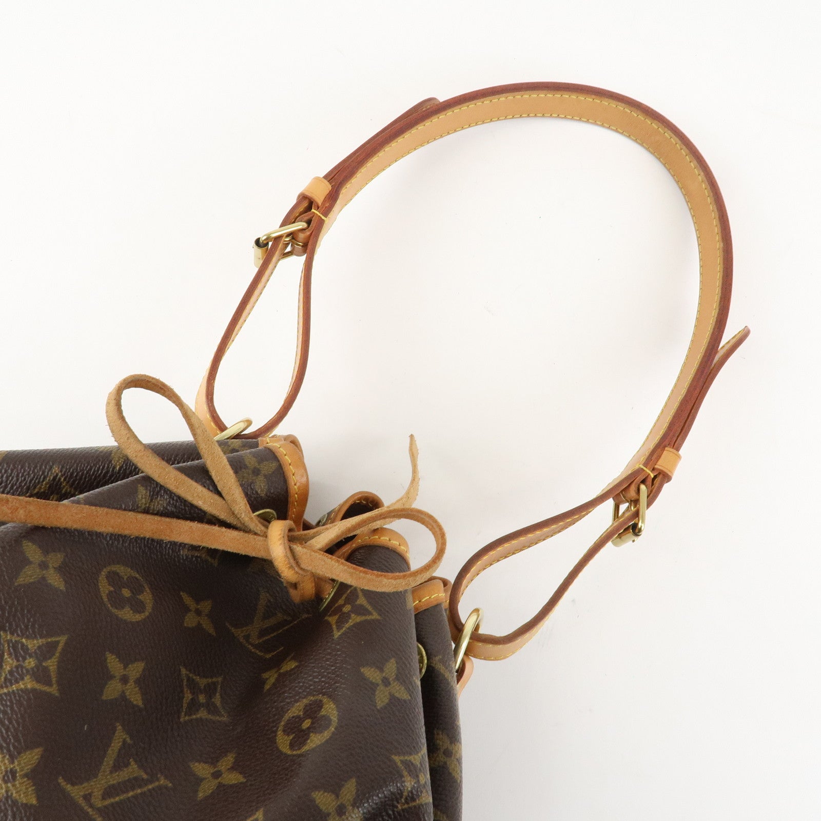 Louis Vuitton Monogram Canvas Petit Noe Shoulder Bag Brown M42226 Used