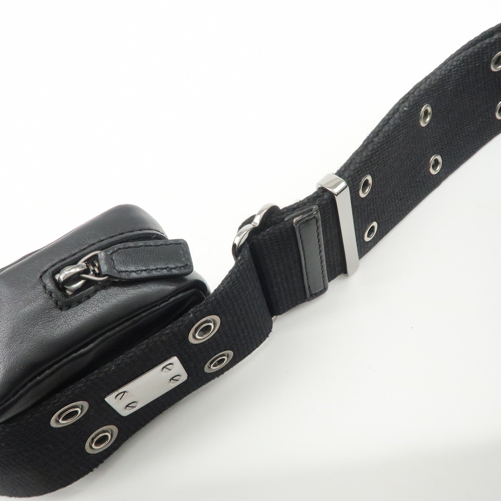 Christian Dior Street Chic Leather Shoulder Bag Black Silver HDW