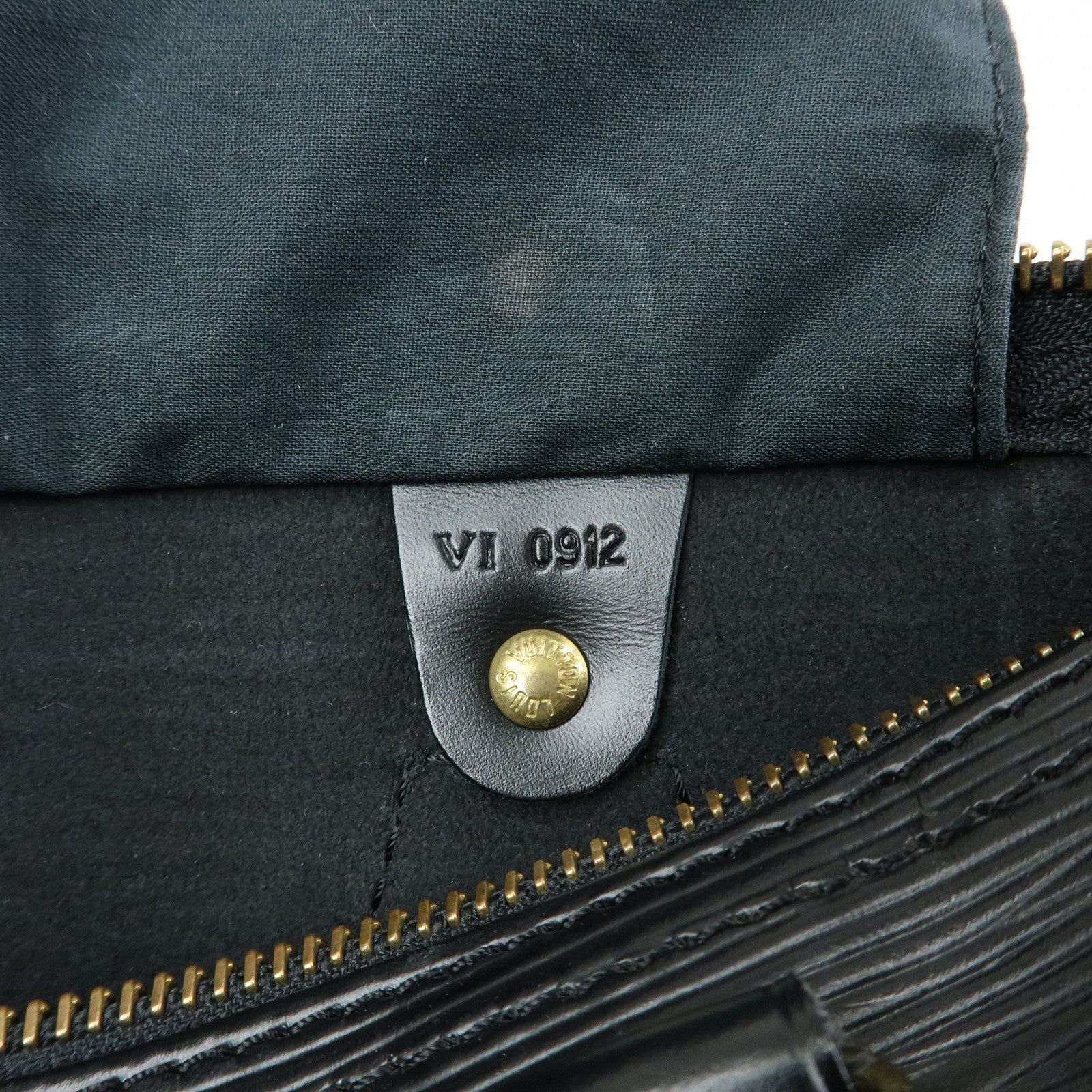 Louis Vuitton Epi Leather Speedy 25 Hand Bag Boston Bag Noir M59032