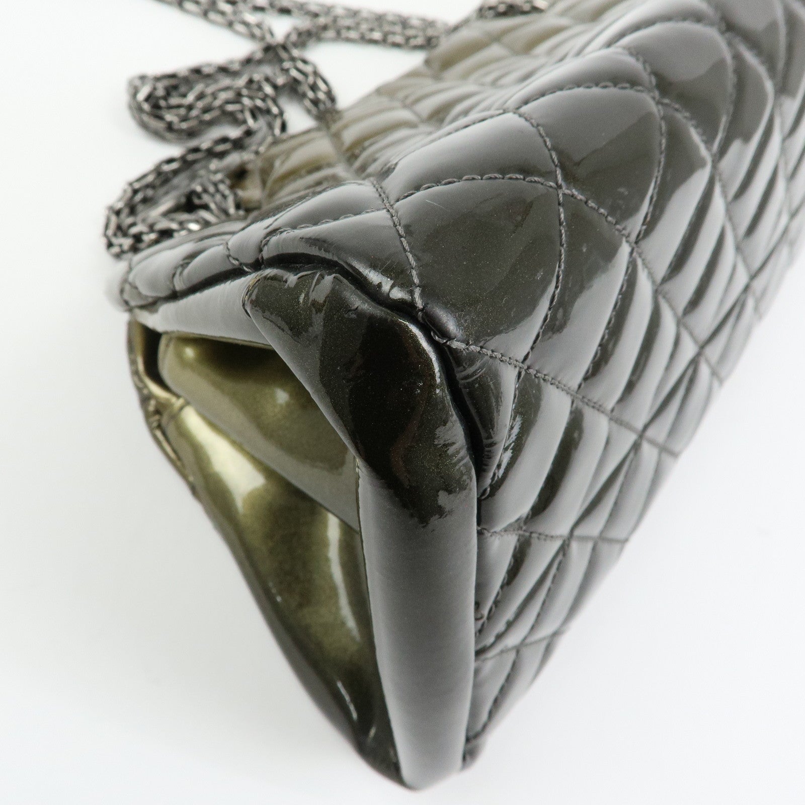 CHANEL Mademoiselle Matelasse Patent Leather Shoulder Bag A50557