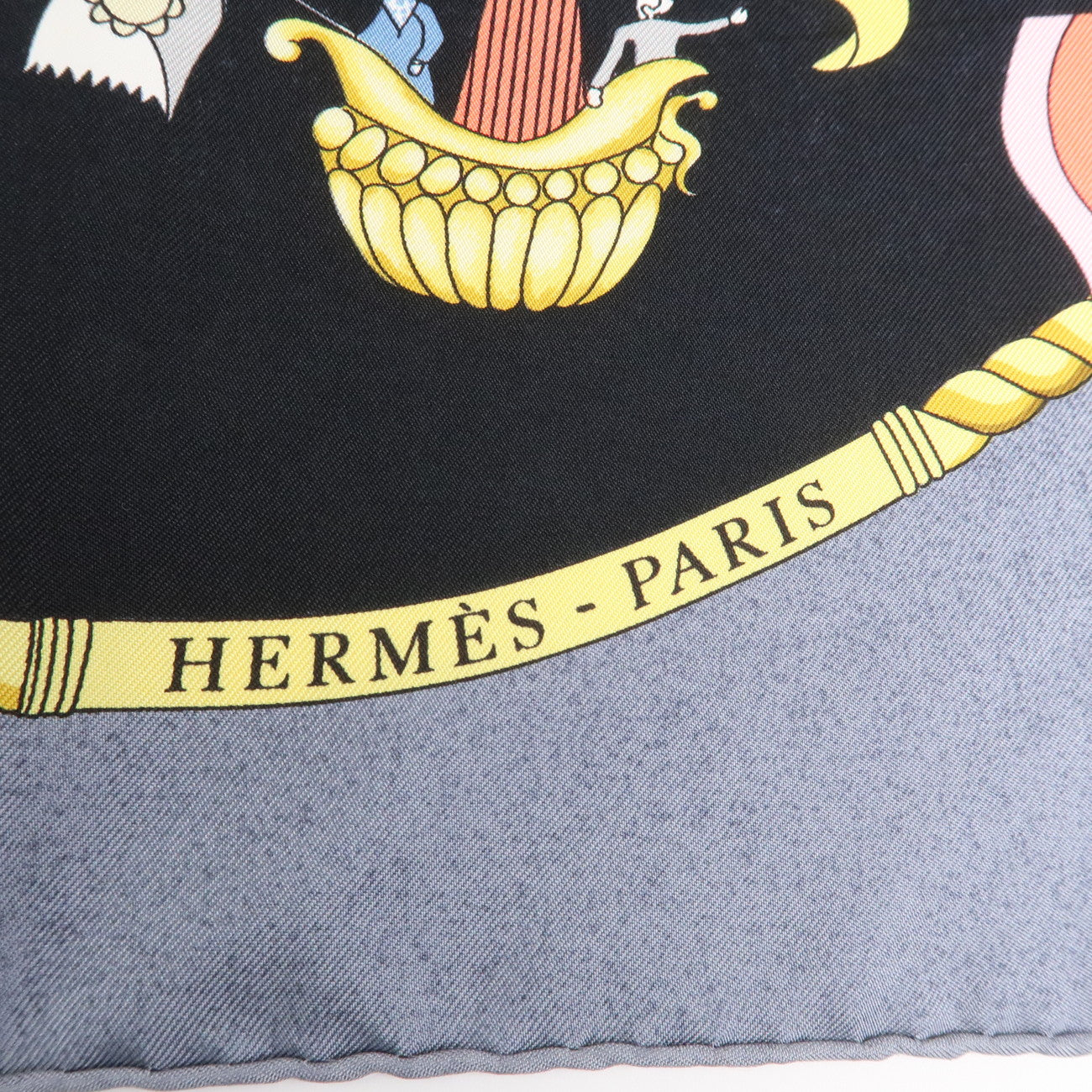 HERMES Carre 90 Silk 100% Scarf LES FOLIES DU CIEL Black Multicolor Used