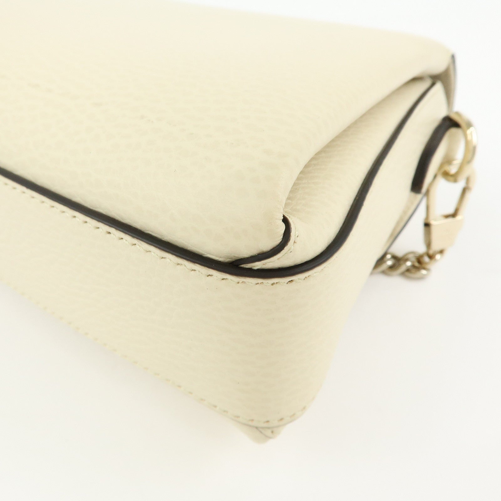 GUCCI Interlocking G Leather Chain Shoulder Bag Ivory 607720