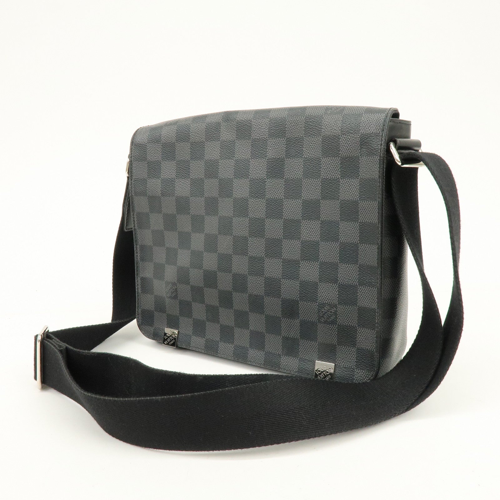 Louis Vuitton Damier Graphite District PM NM Crossbody Bag N41028