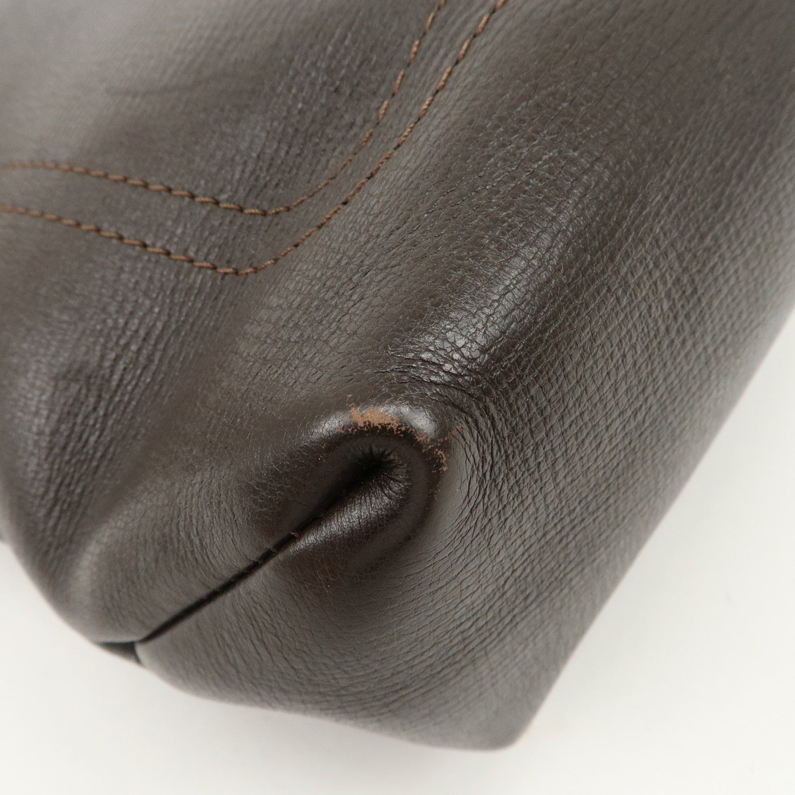 Louis Vuitton Utah Leather Shawnee MM Shoulder Bag Cafe M93453