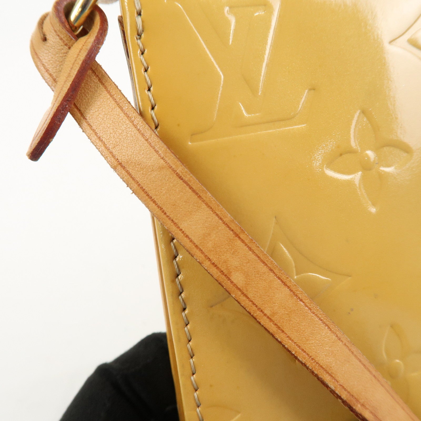 Louis Vuitton Monogram Vernis Lexington Accessoires Pouch M91010