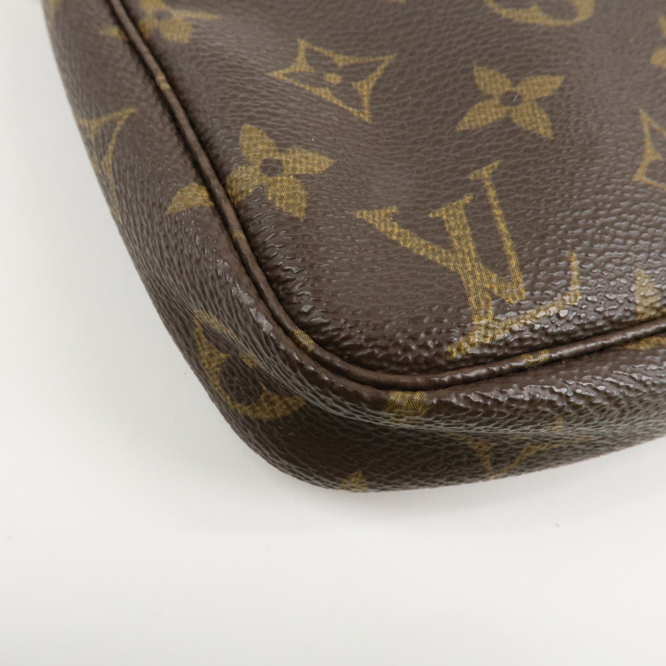 Louis Vuitton Monogram Pochette Accessoires Hand Bag Brown M51980 Used