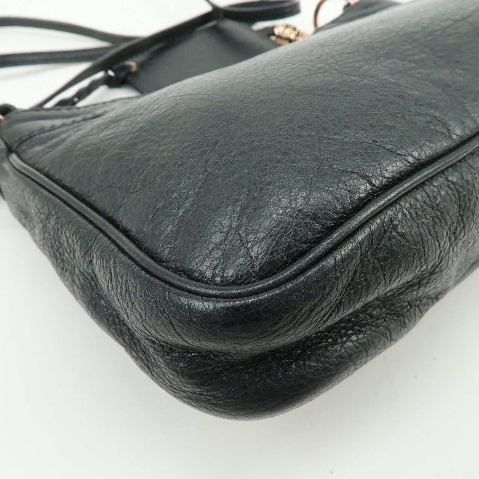 BALENCIAGA The Giant Hip Leather Shoulder Bag Black 237203
